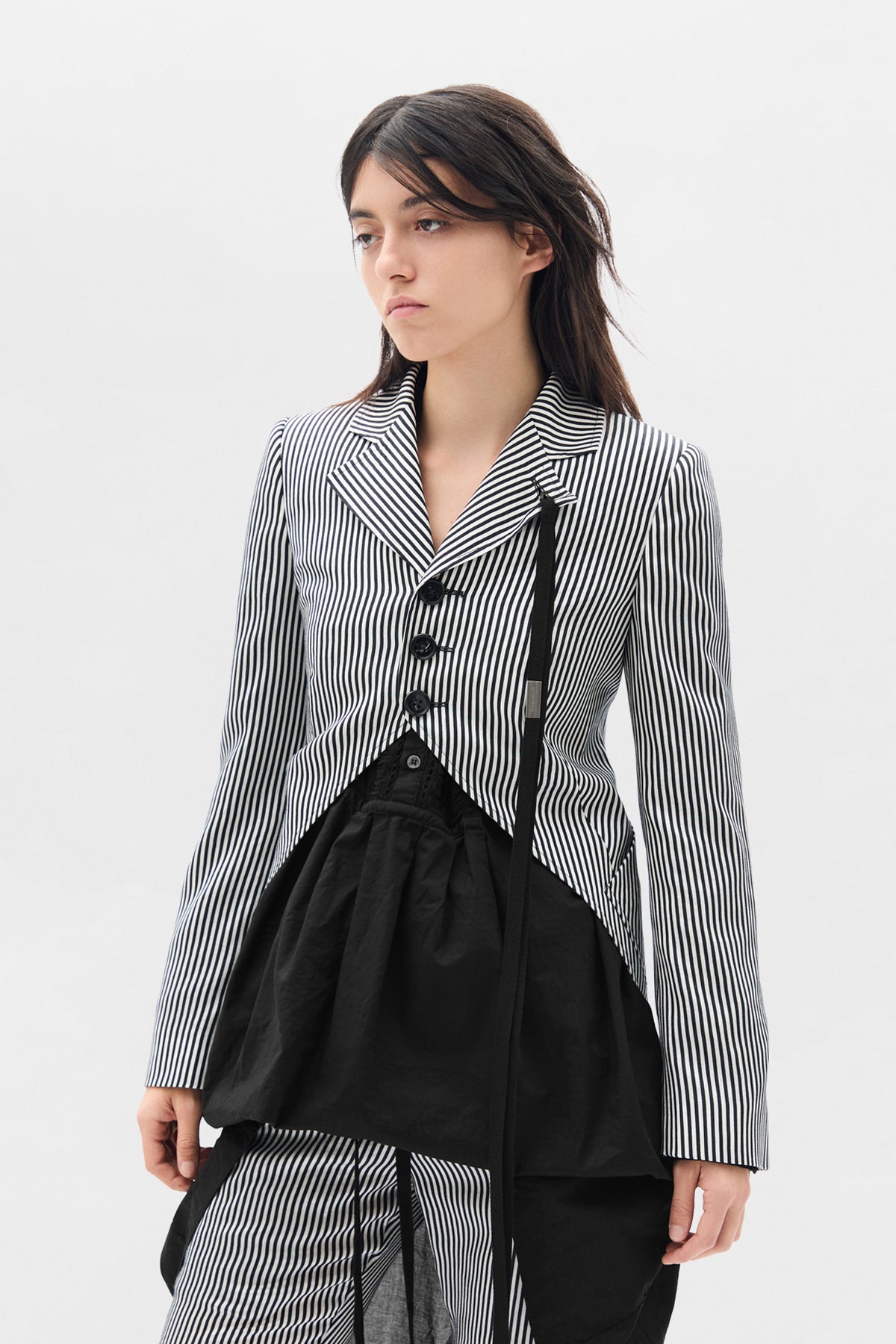 ルーンオープンフロントフィットジャケット – Ann Demeulemeester