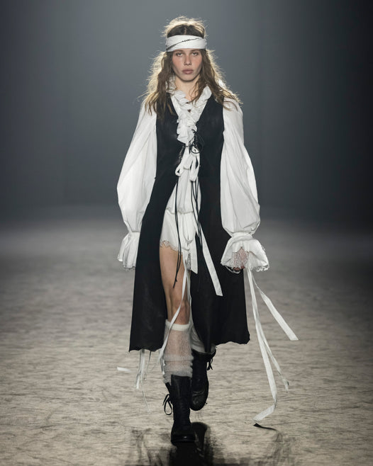 Autumn / Winter 25 Look 14