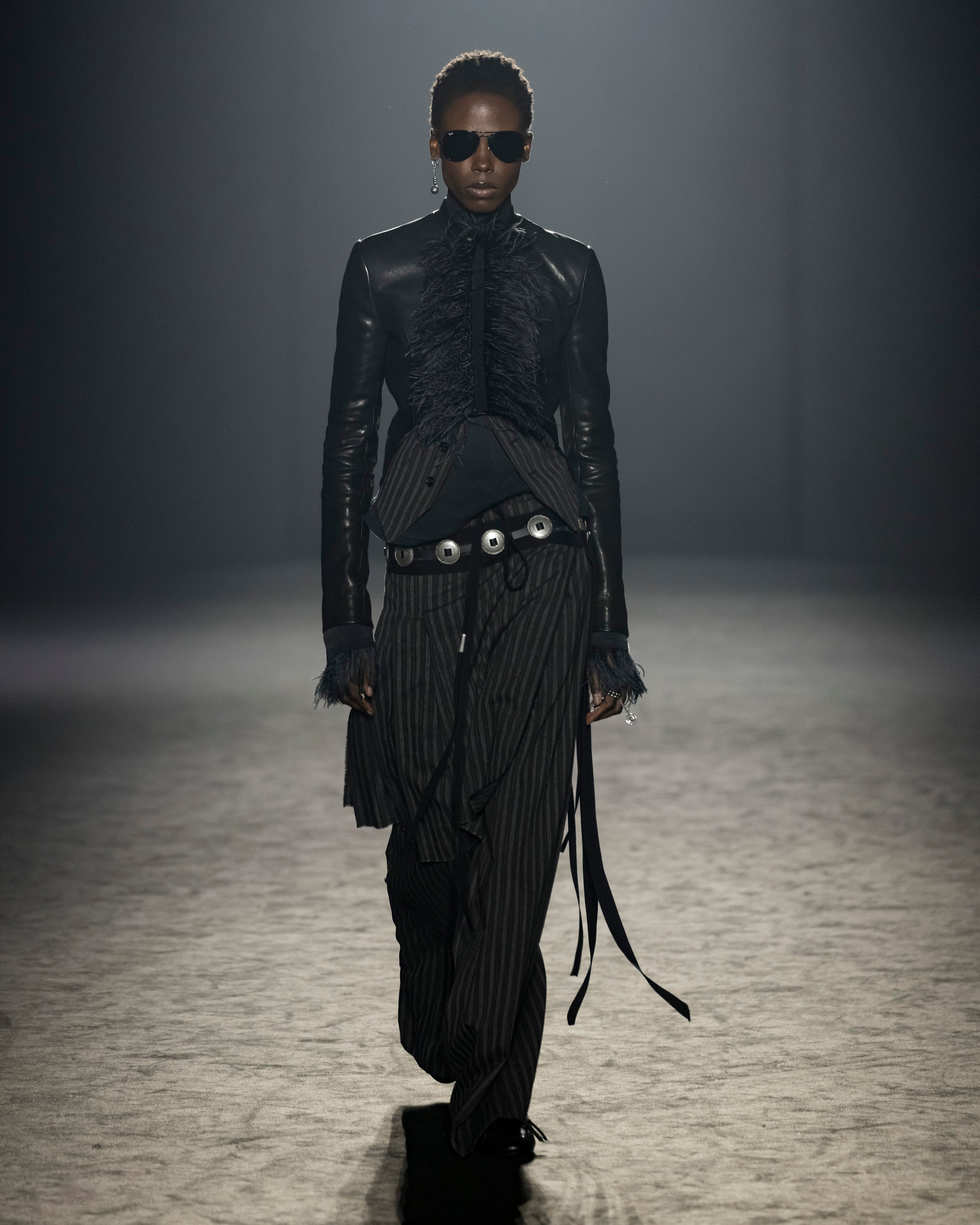 Autumn / Winter 25 Look 29