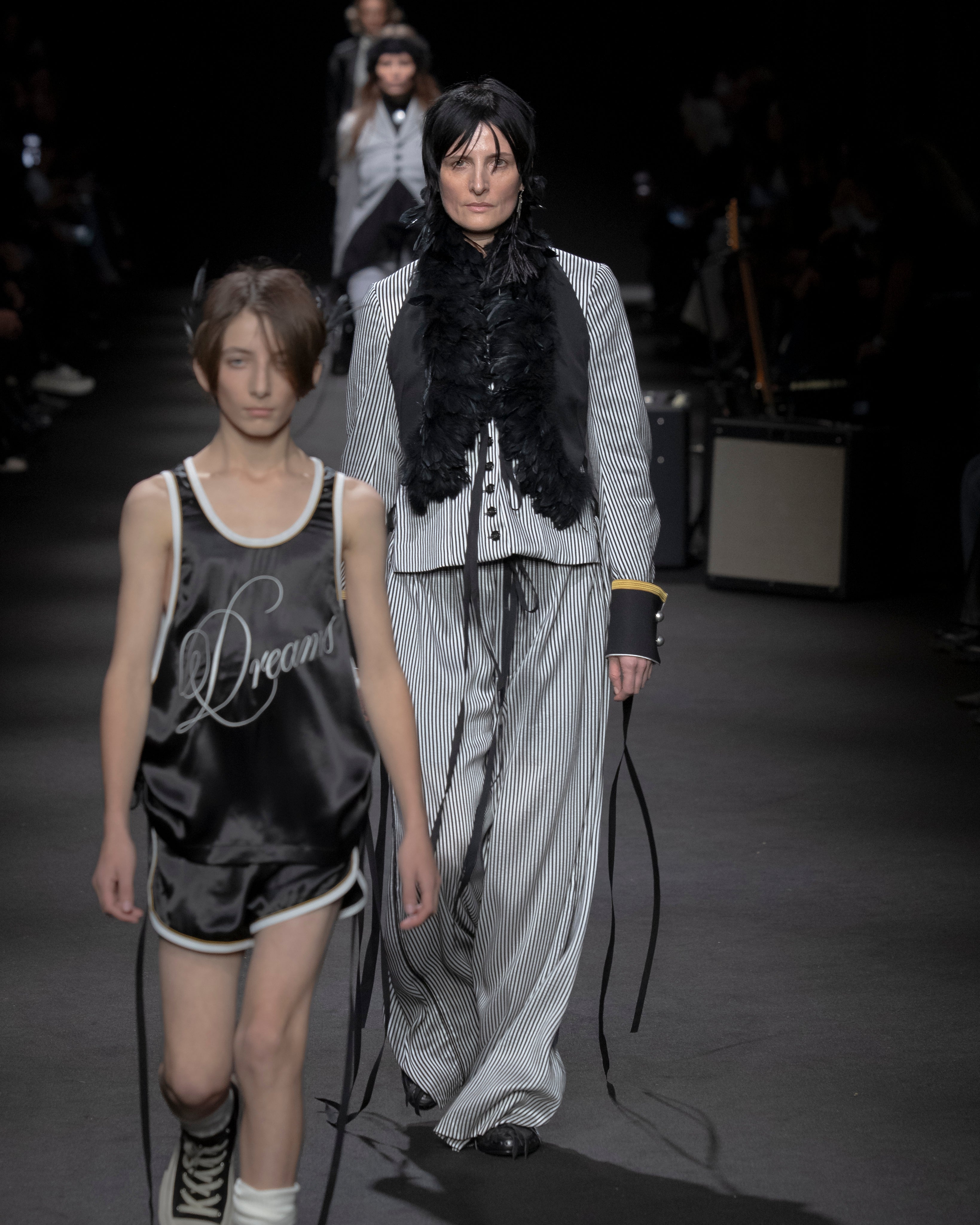 Autumn Winter 2025 - Shop the Runway Looks – Ann Demeulemeester