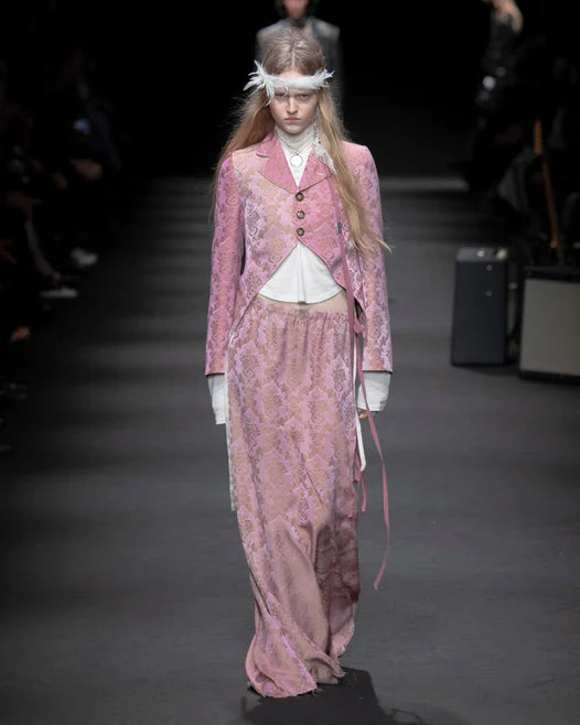 Autumn Winter 2025 - Shop the Runway Looks – Ann Demeulemeester Autumn Winter 2025 - Shop the Runway Looks – Ann Demeulemeester