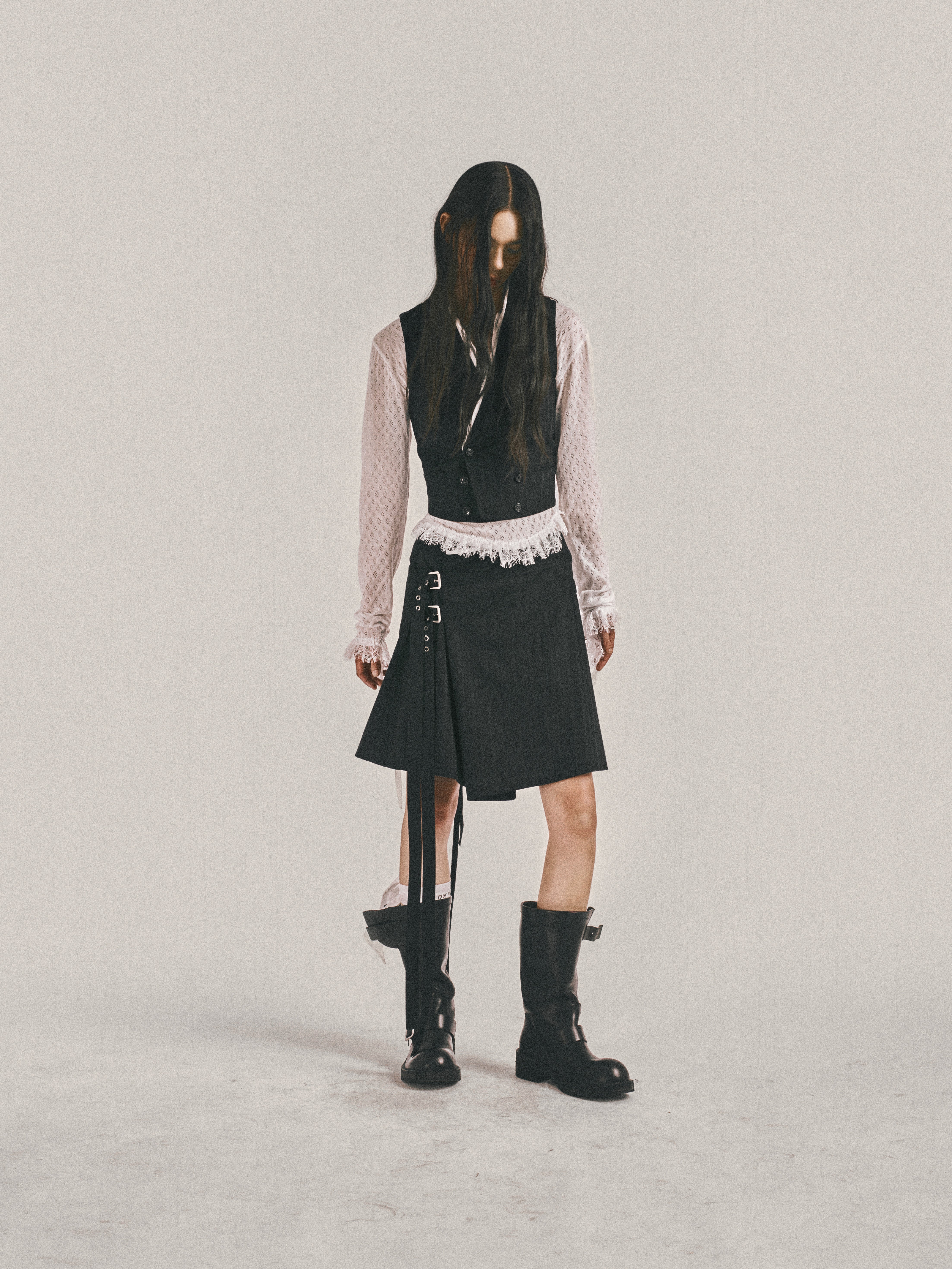 ANN DEMEULEMEESTER ノースリーブ Pre-Spring 27 – Ann Demeulemeester