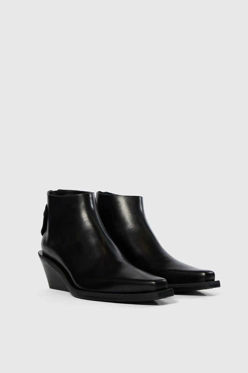 Kay Pointy Medium Heel Ankle Boots