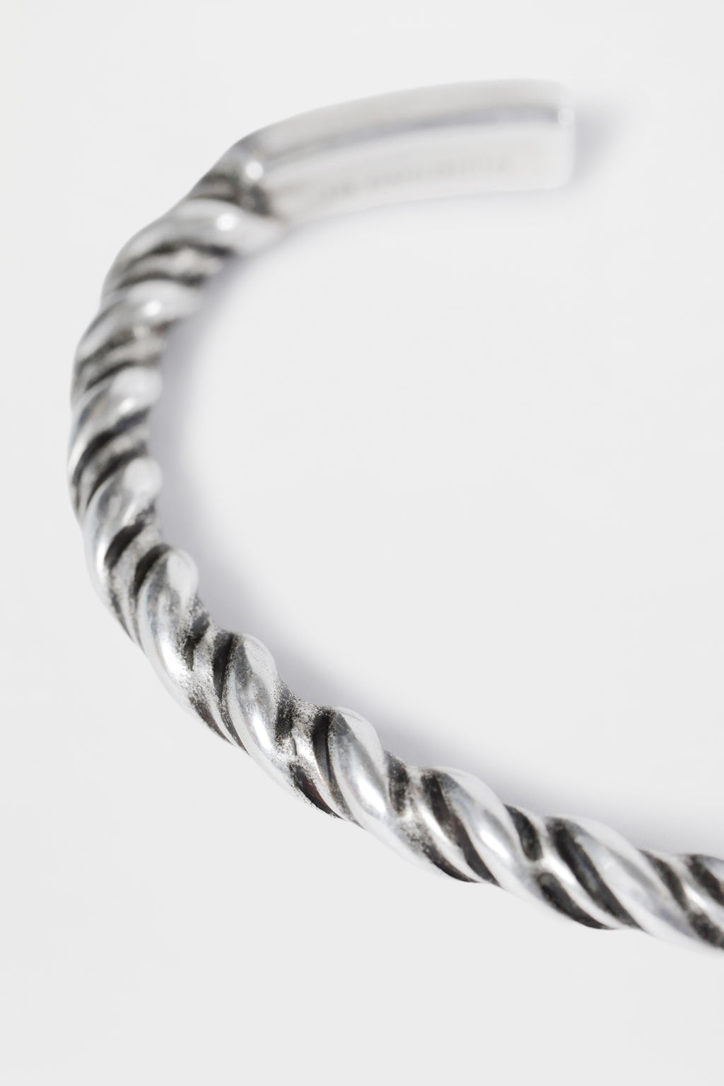 Saan Twisted Single Bracelet