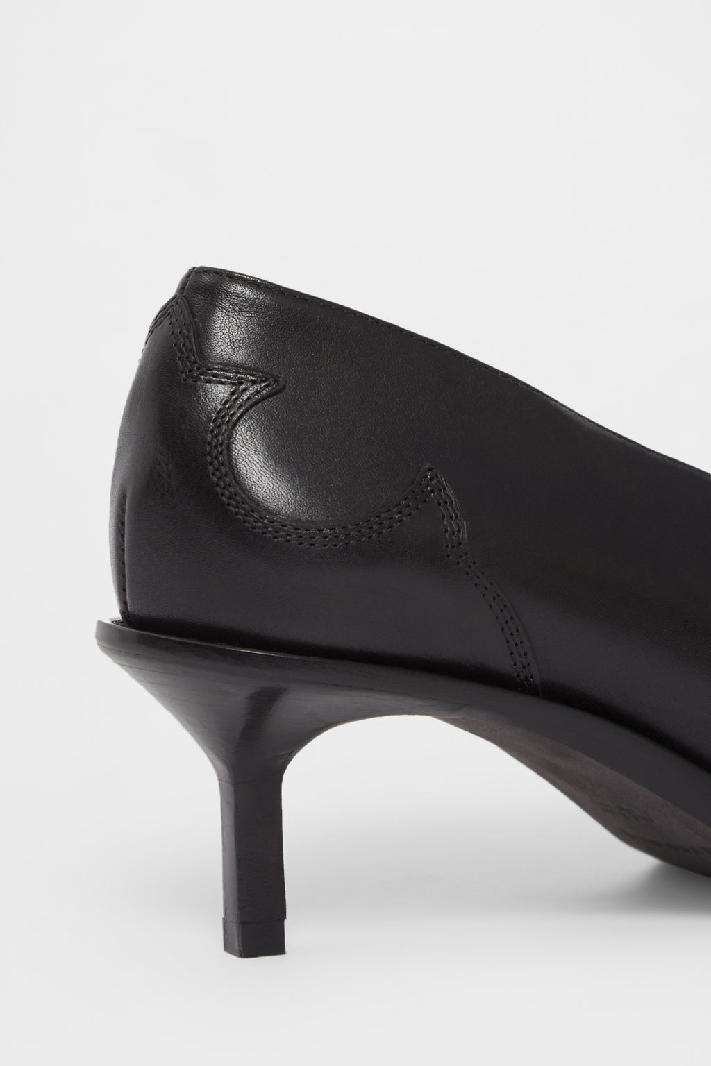 Janeka Western-Stitched Pumps