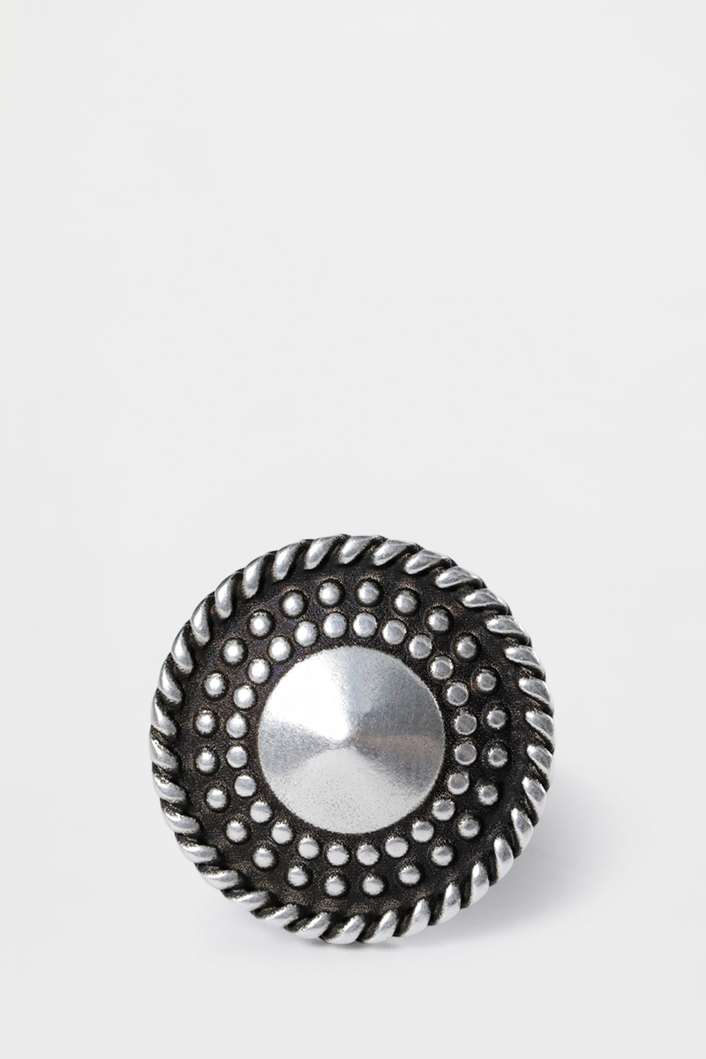 Jadi Stud Ring