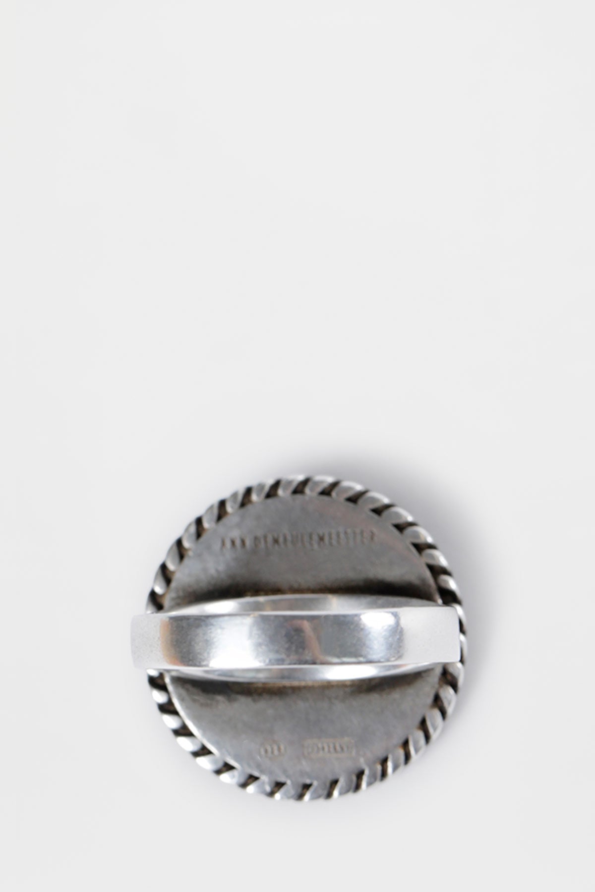 Jadi Stud Ring