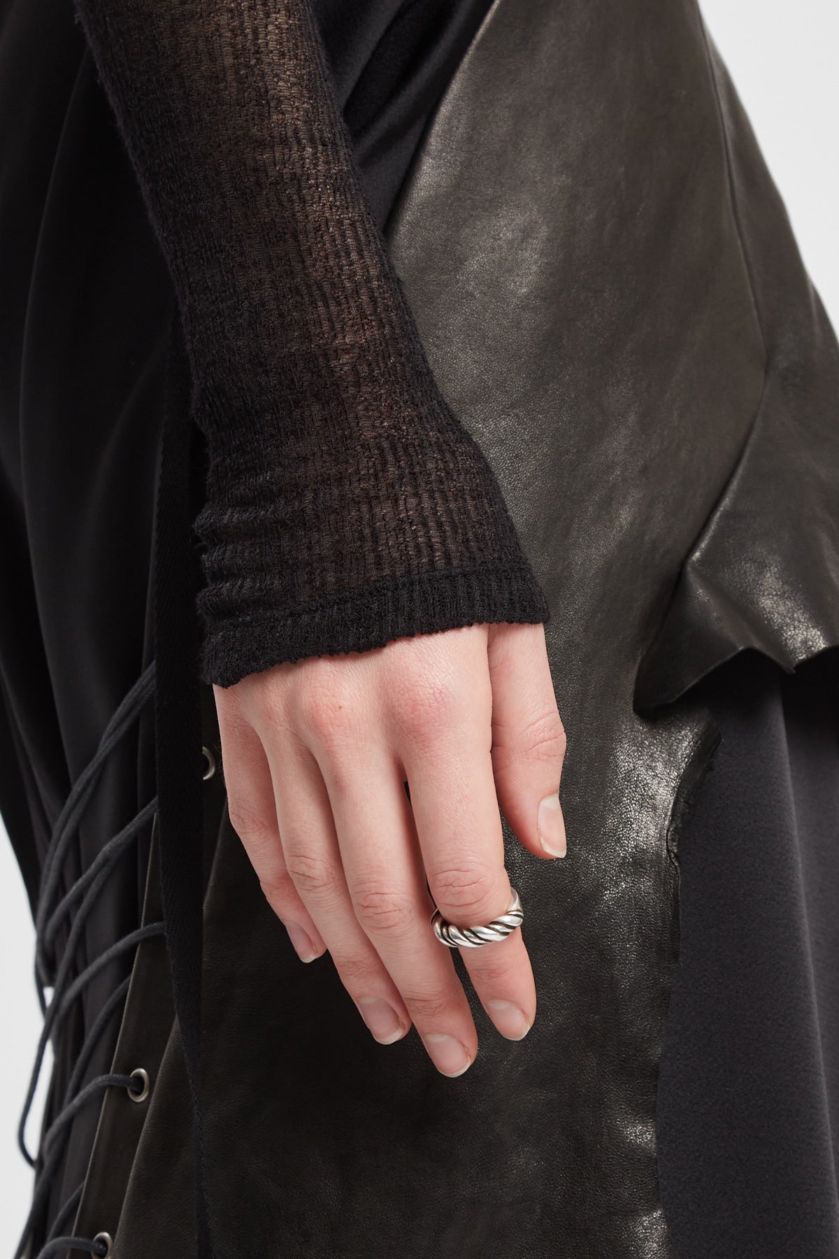 Bice Twisted Single Ring