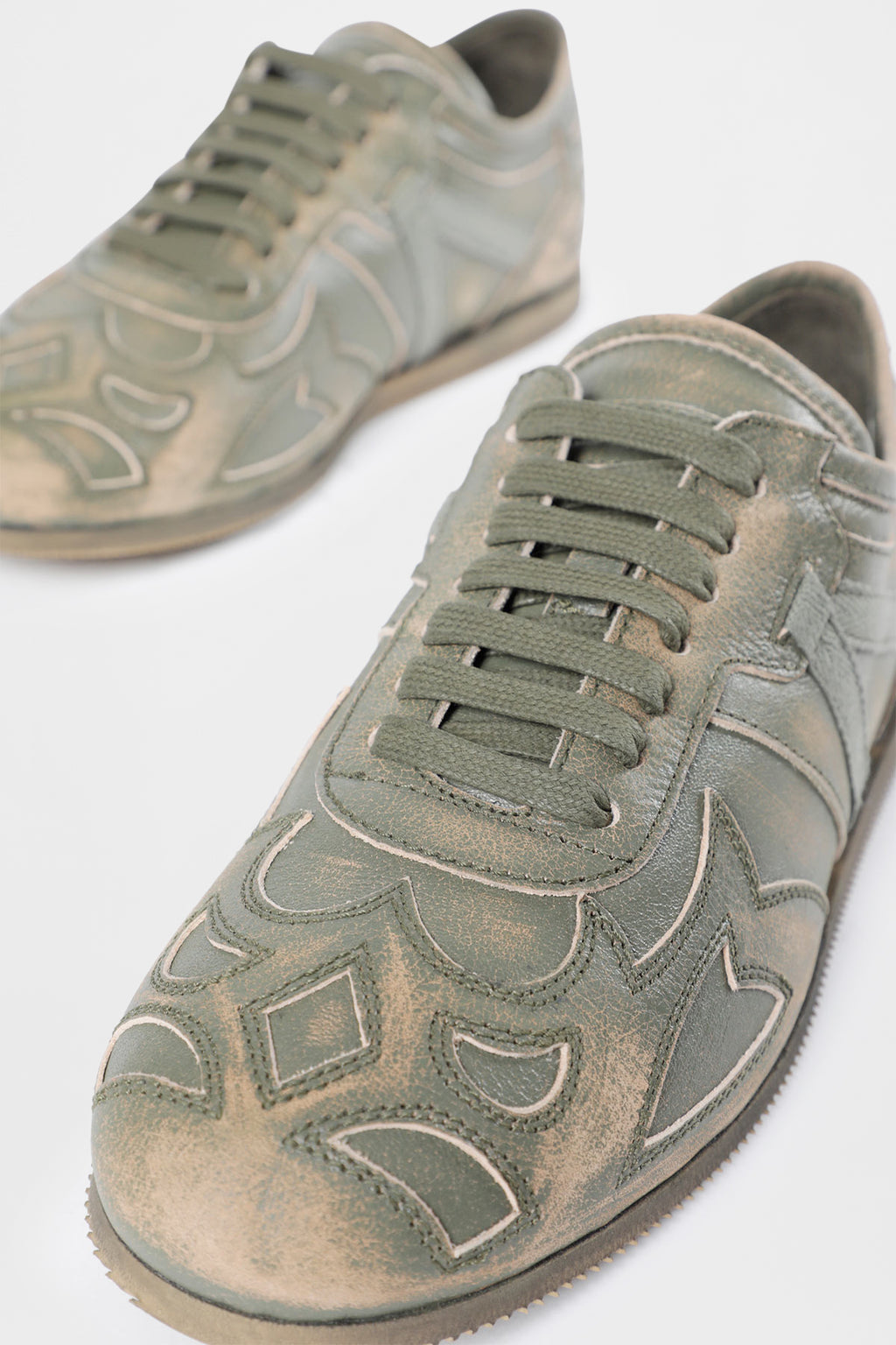 Milton Low-Top Sneakers