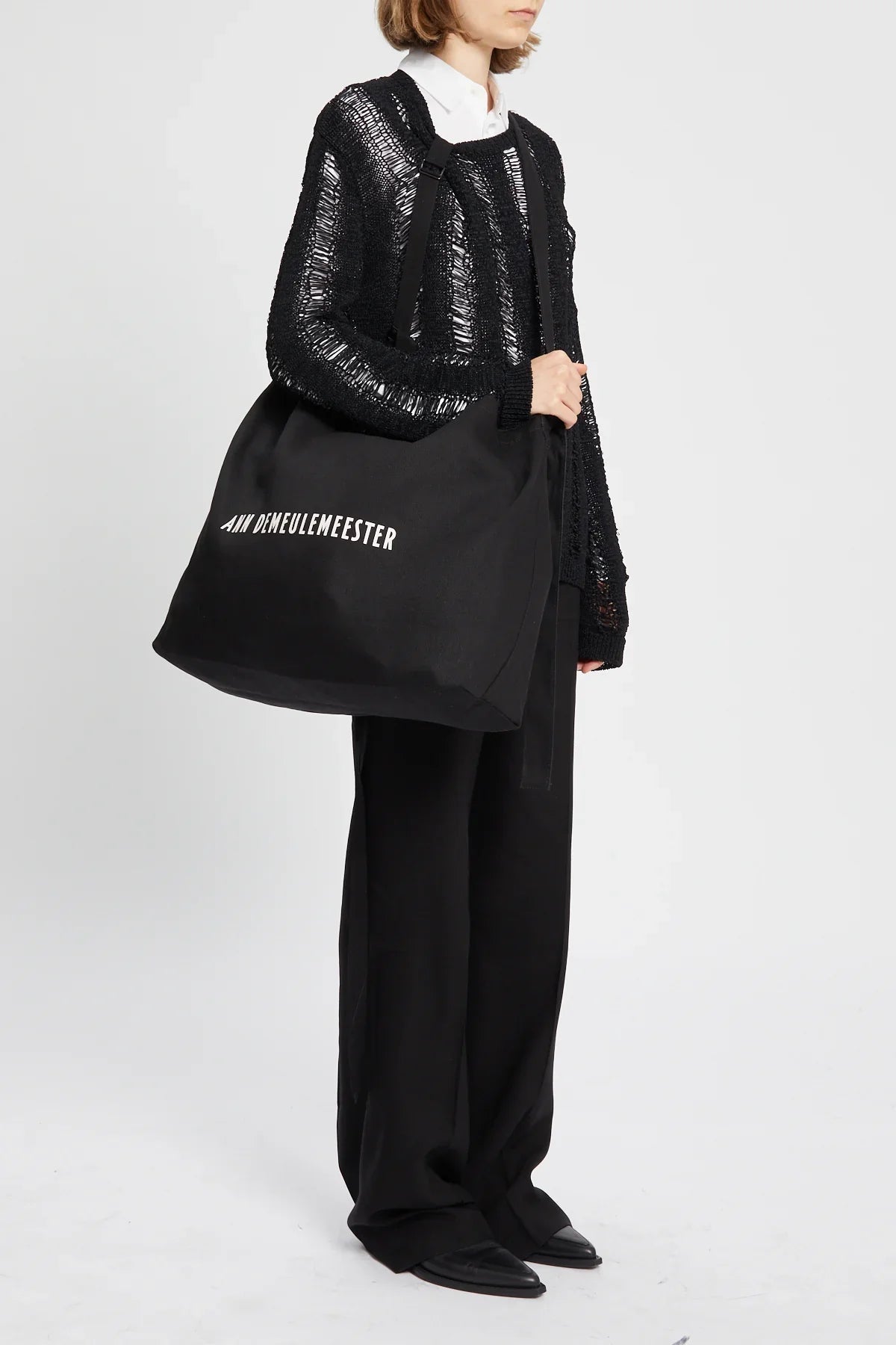女性用ショルダーバッグ – Ann Demeulemeester