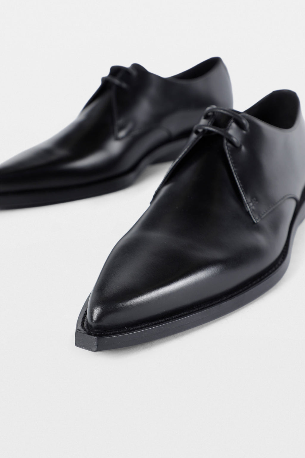 Falko Pointy Derby Shoes