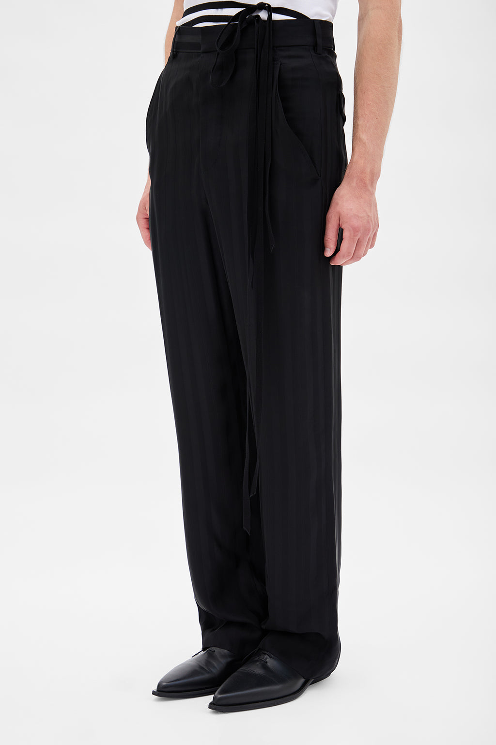 بنطلون ليون كومفورت فيت 