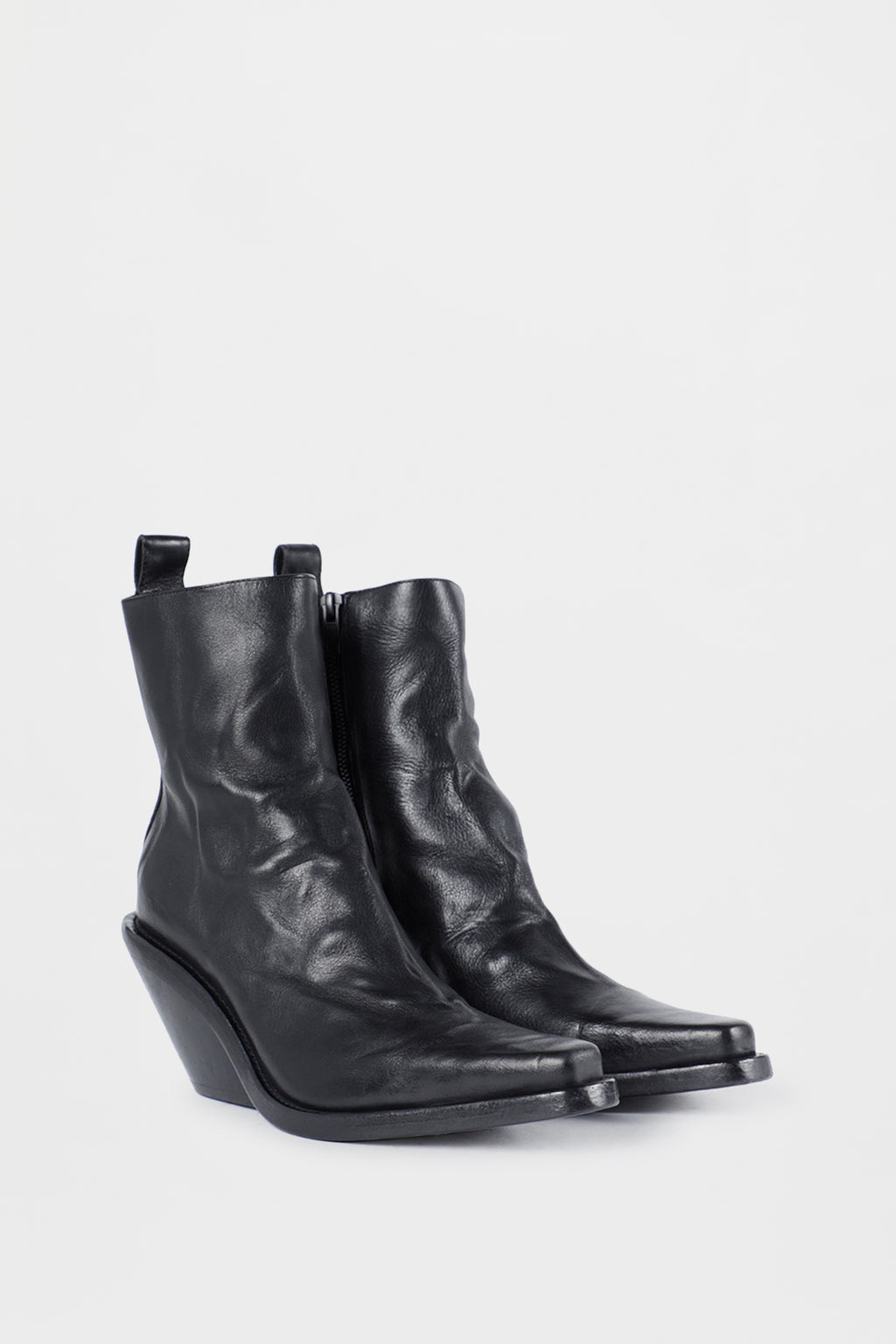 Larisa Ankle Boots