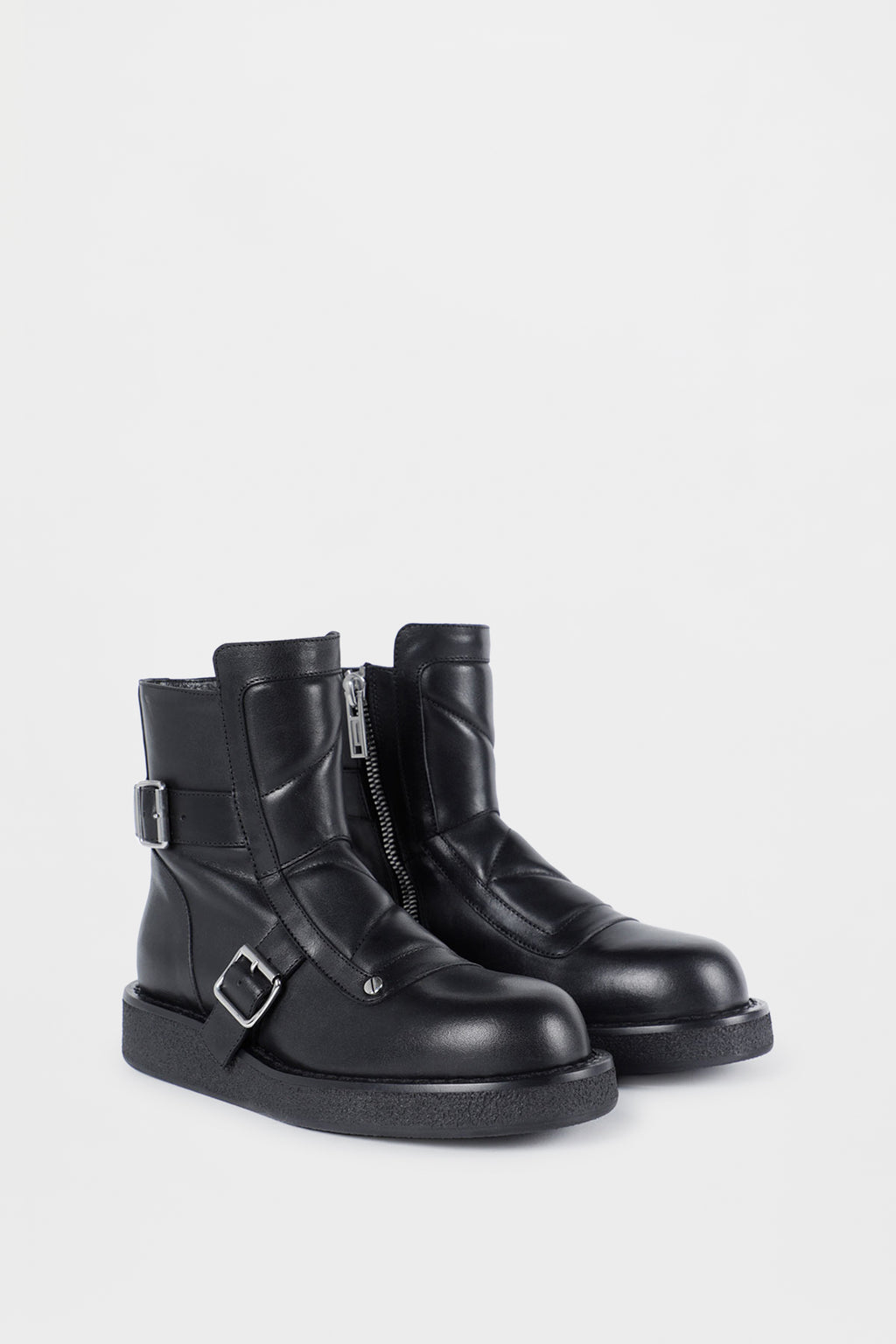 Lean Ankle Boots