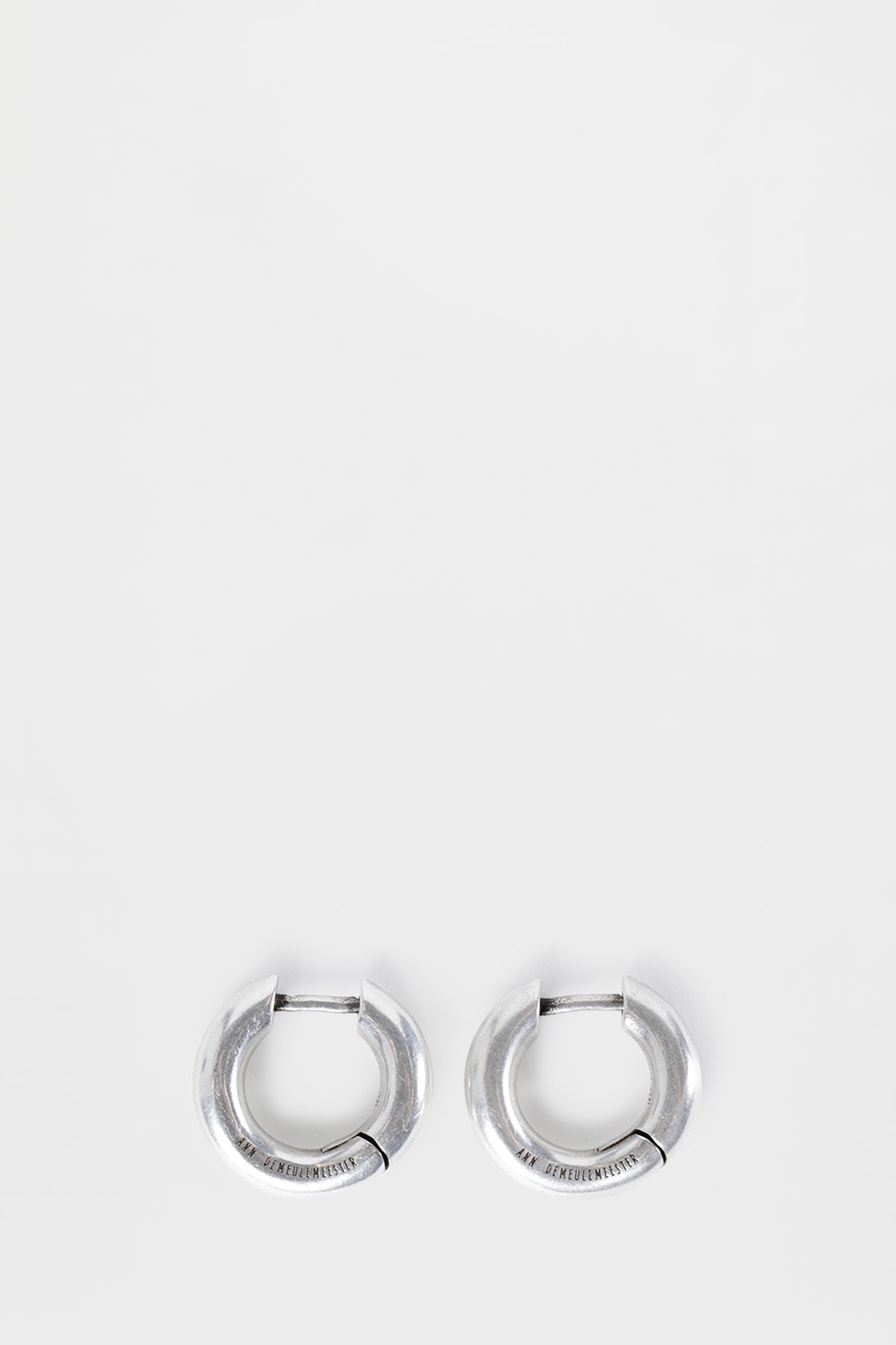 Mariela Loop Earrings