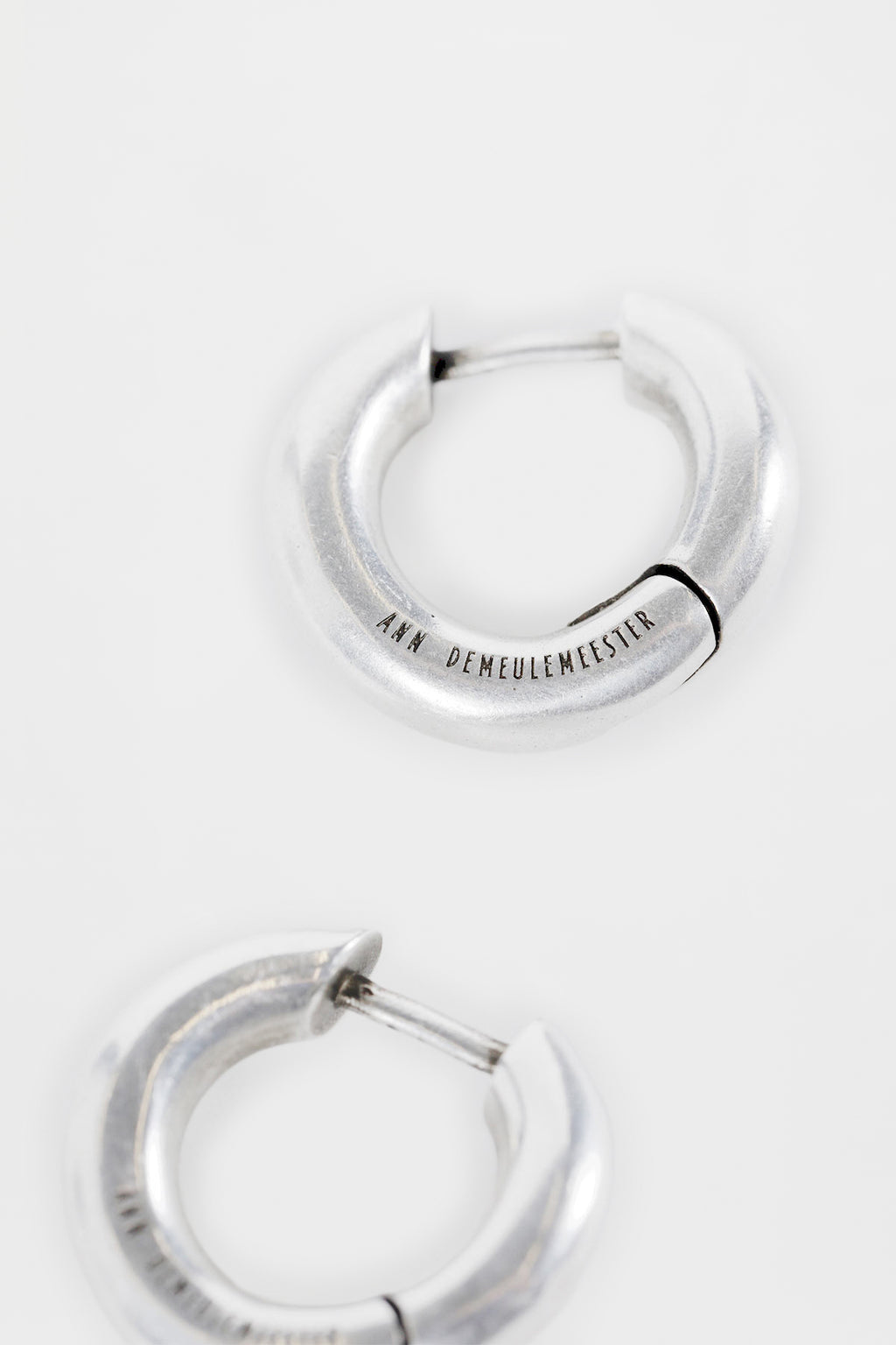 Mariela Loop Earrings