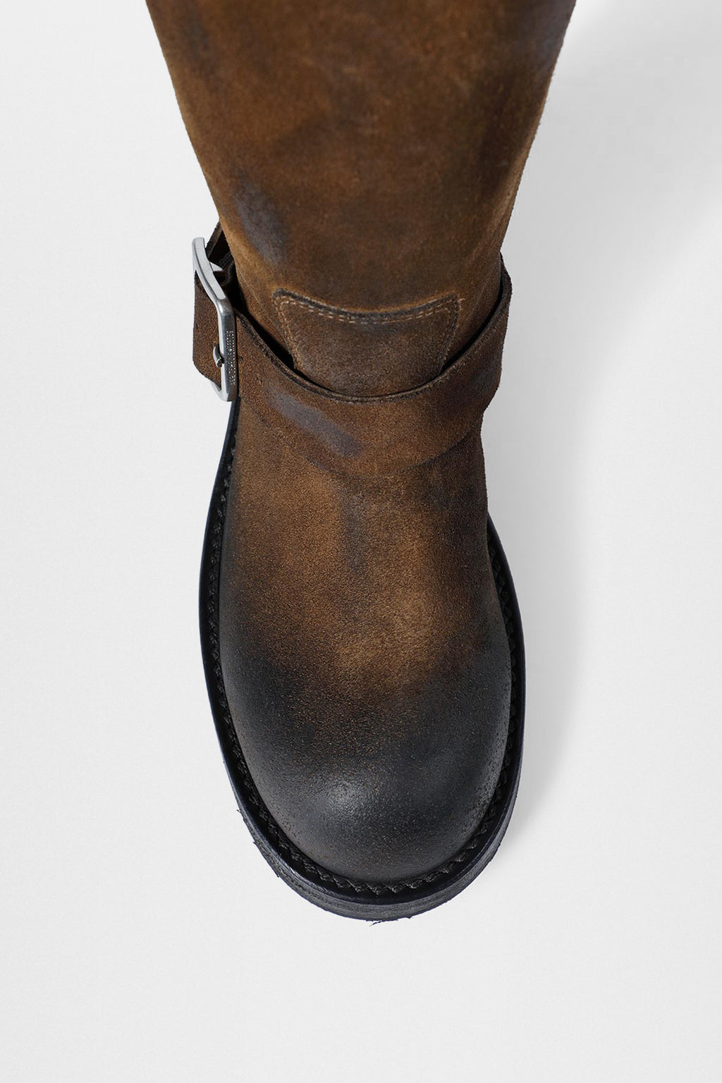 أحذية ساريث إنجينير بايكر مع أبازيم 