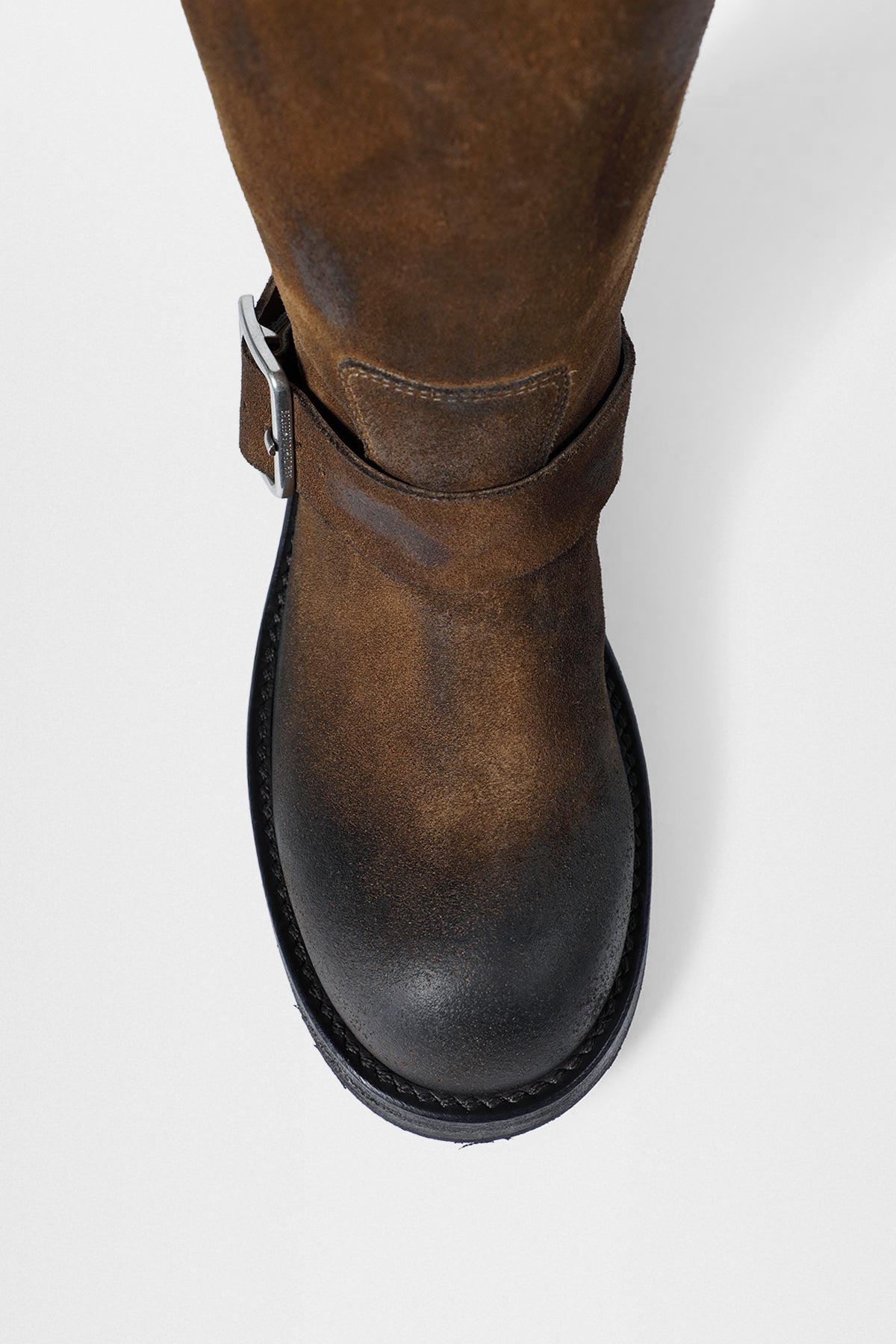 أحذية ساريث إنجينير بايكر مع أبازيم 