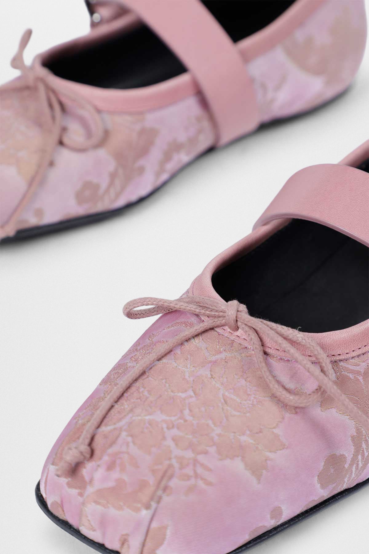 Zoey Ballerines avec Ceinture 