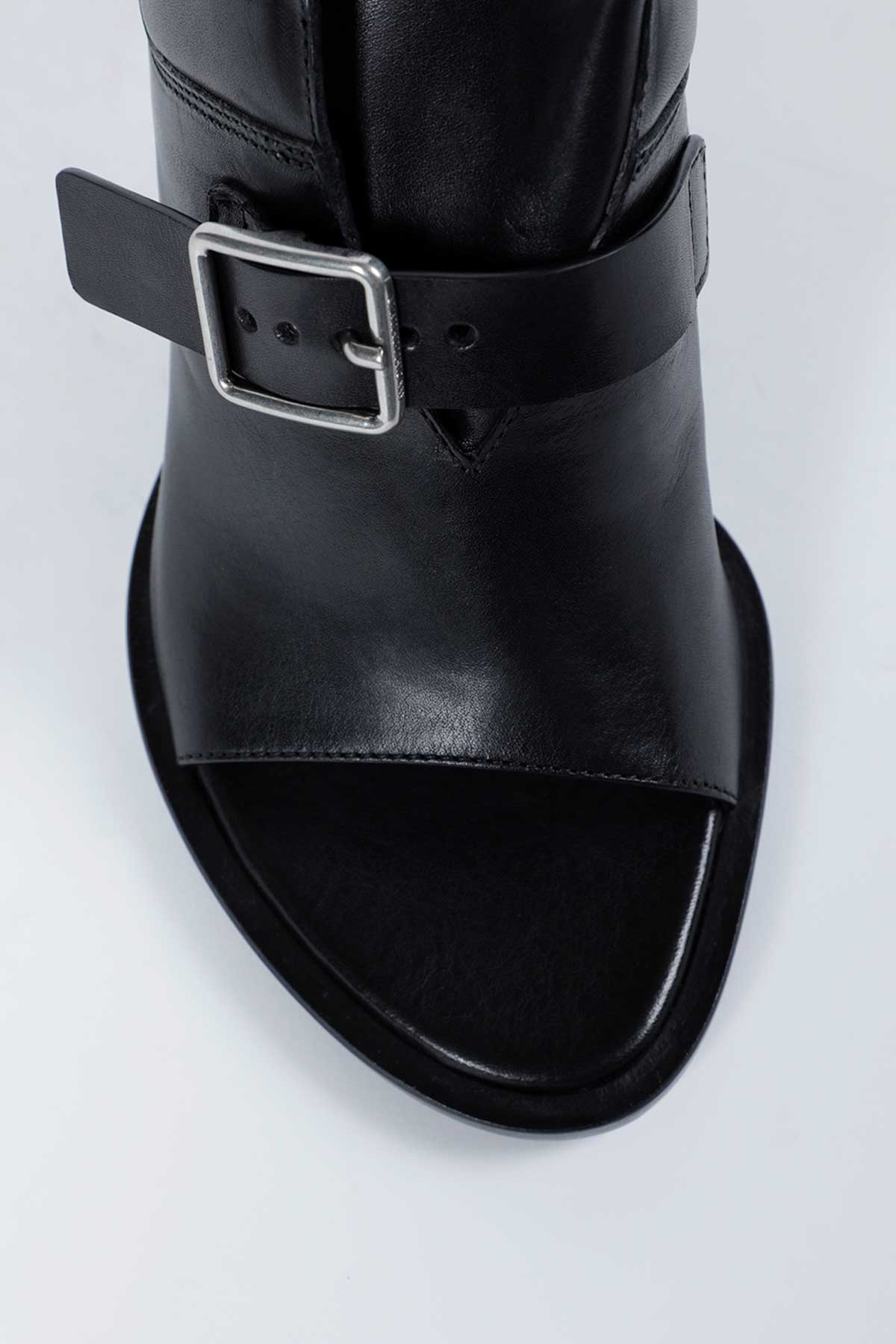 ケケヒールドミュール – Ann Demeulemeester