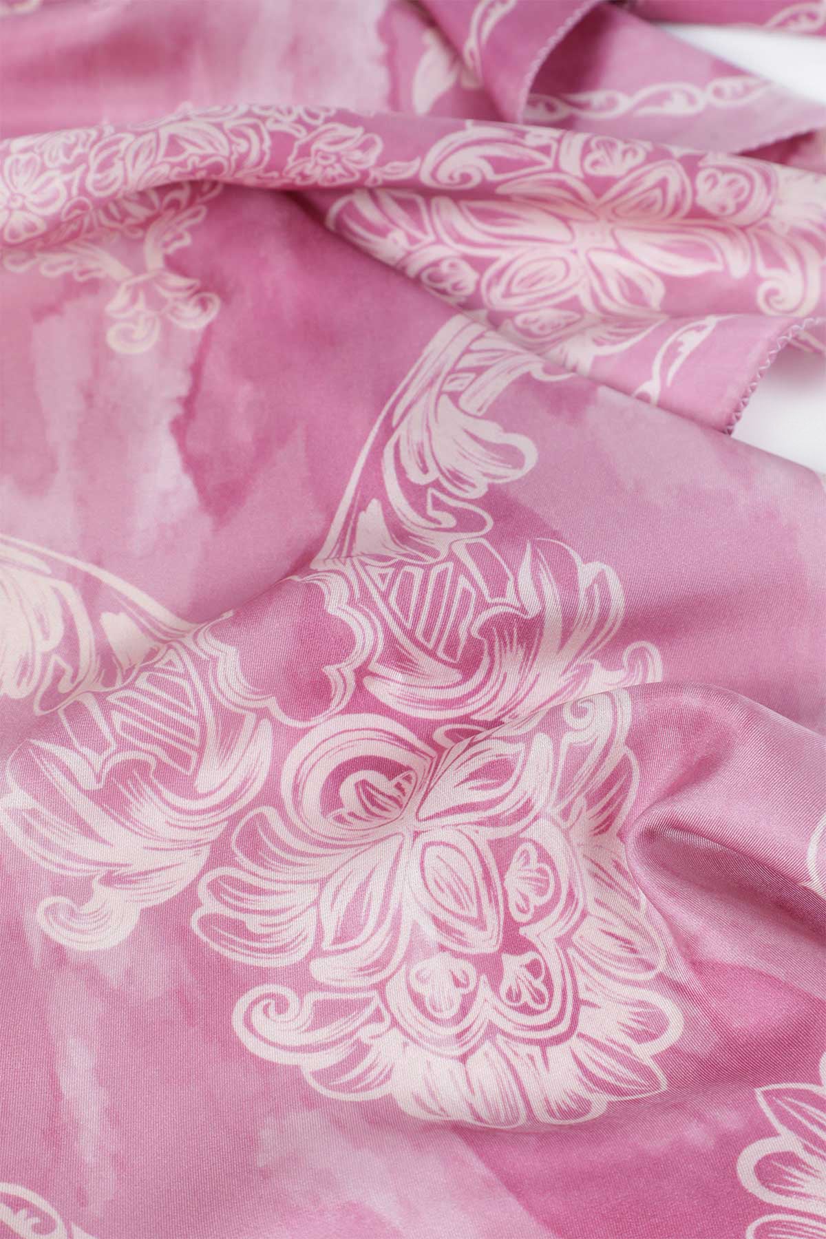 Allen Diamond Bandana