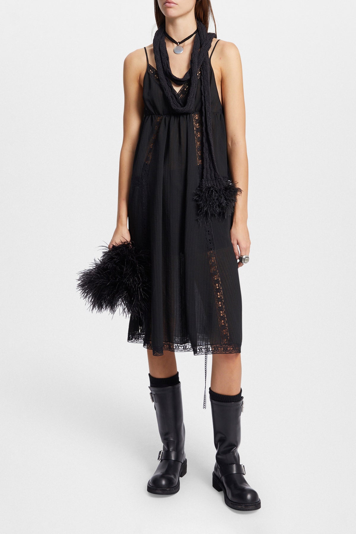 Rae Ribbed Scarf With Feathered Ruffles