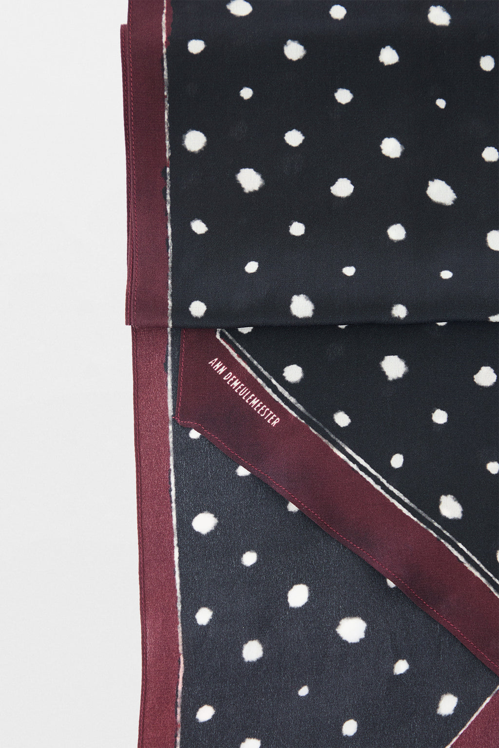Ezo Foulard avec Pois 