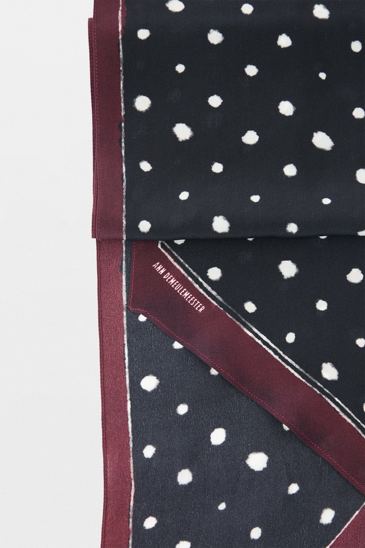 Ezo Foulard avec Pois 