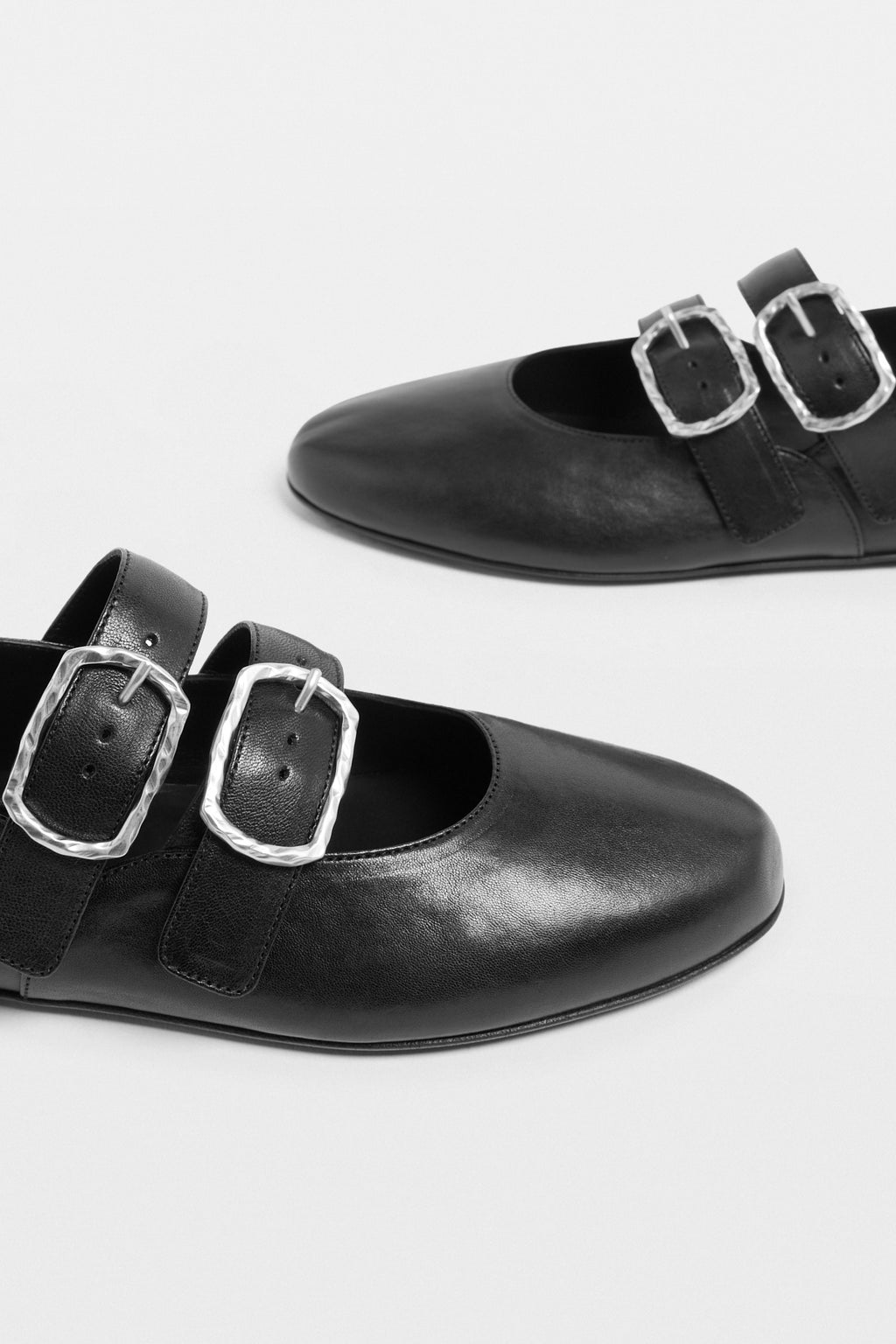 Hany Loafers with Buckles