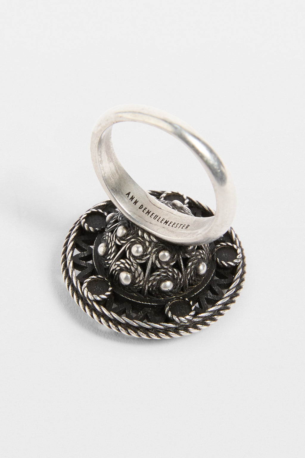 Anello Cabochon a Grana Orm 