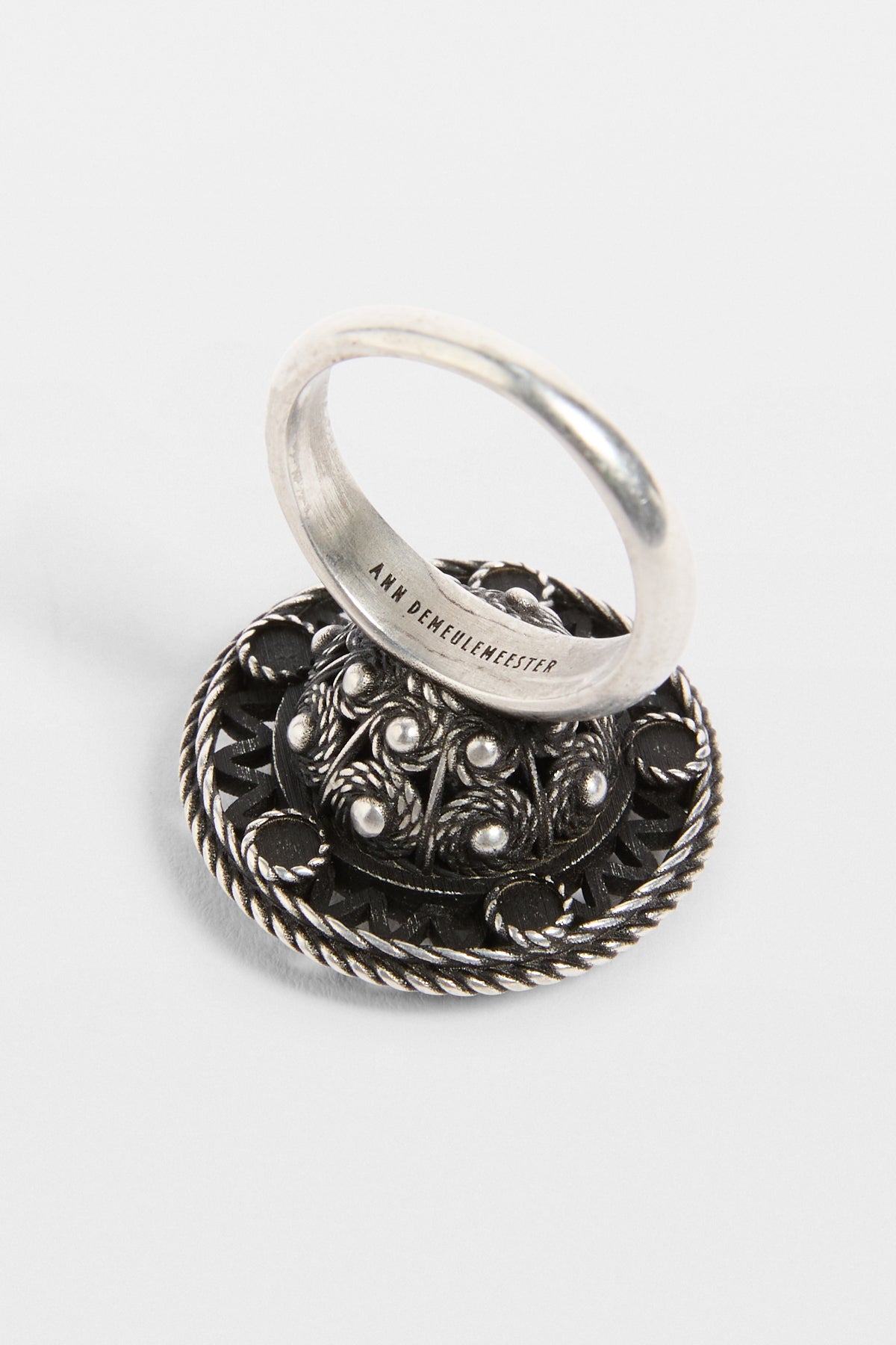 Anello Cabochon a Grana Orm 