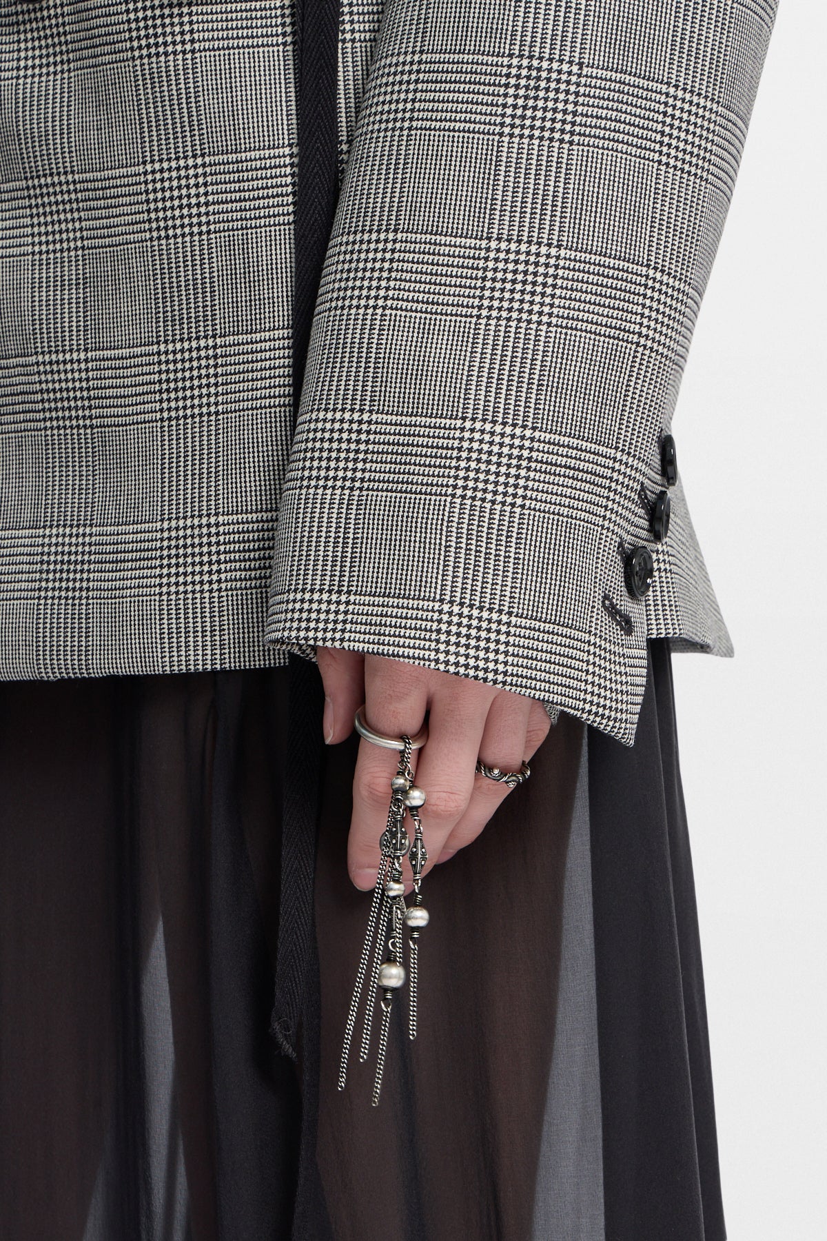 ANN DEMEULEMEESTER® Official Website – Ann Demeulemeester