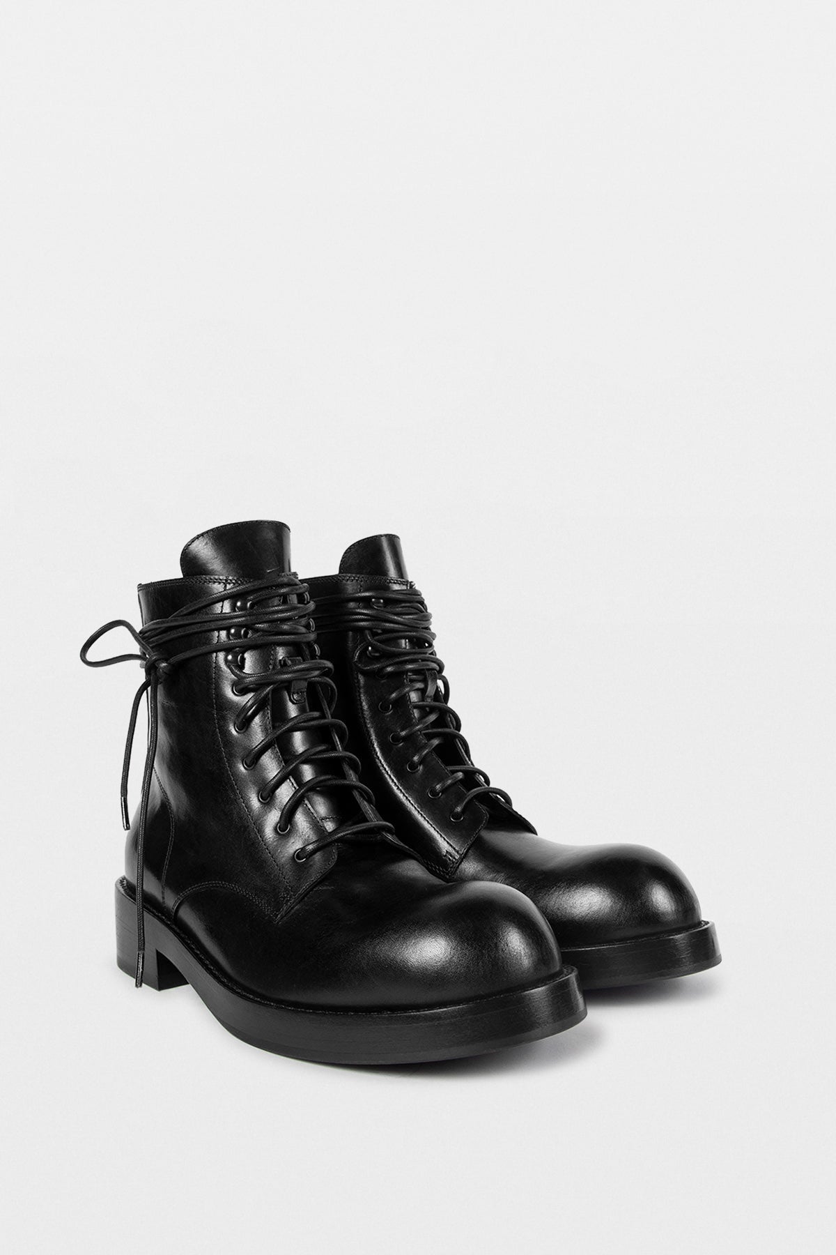 メンズシューズ – Ann Demeulemeester