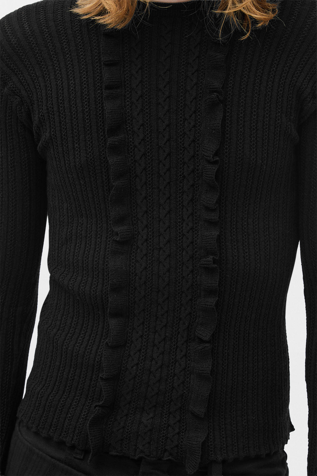 Pull ajusté Teo avec plastron à volants 