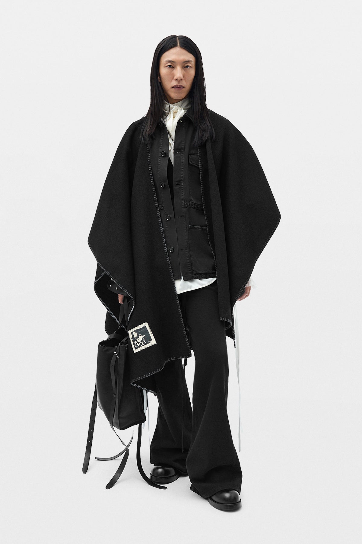 ACCESSORIES – Ann Demeulemeester