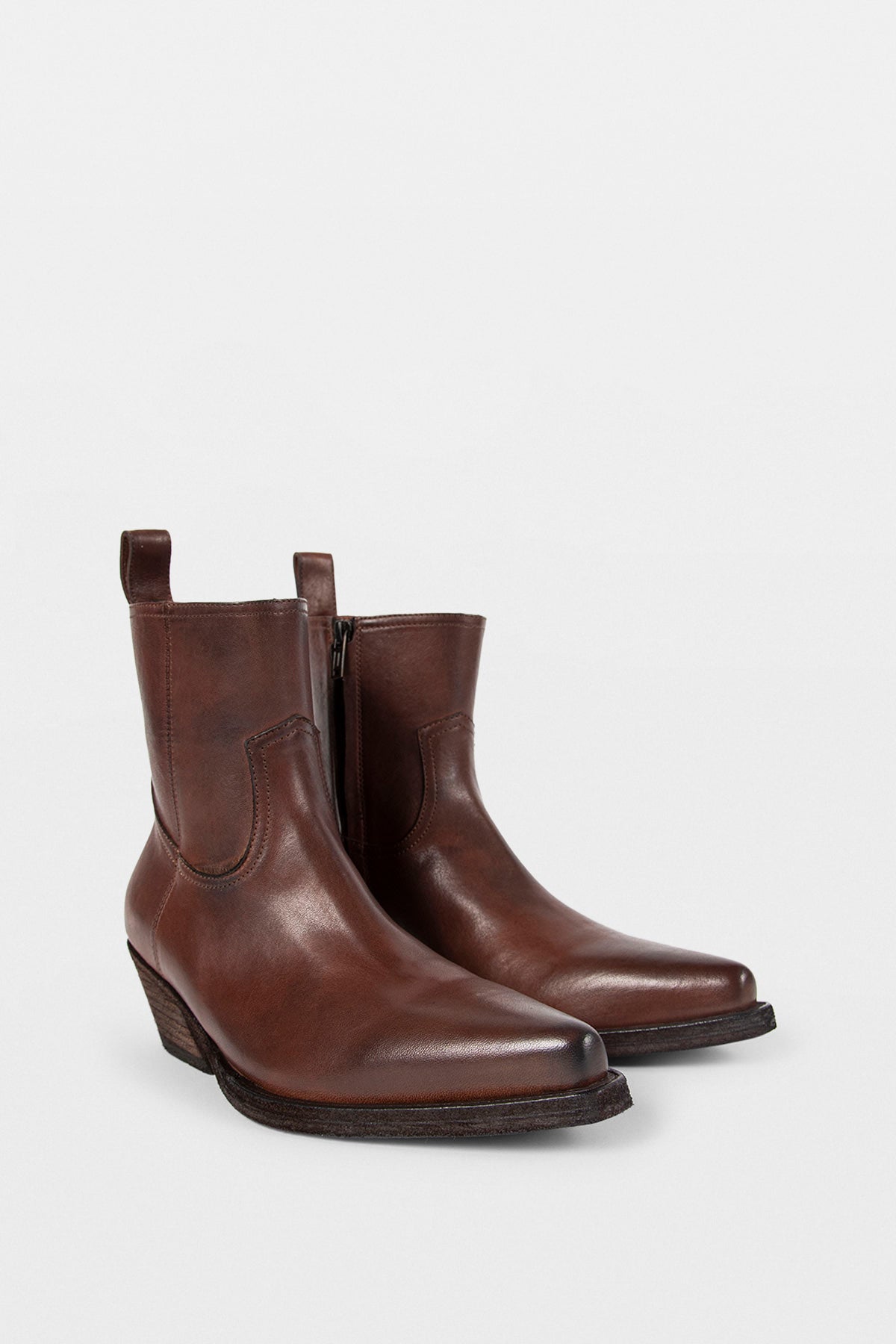 フットウェア – Ann Demeulemeester