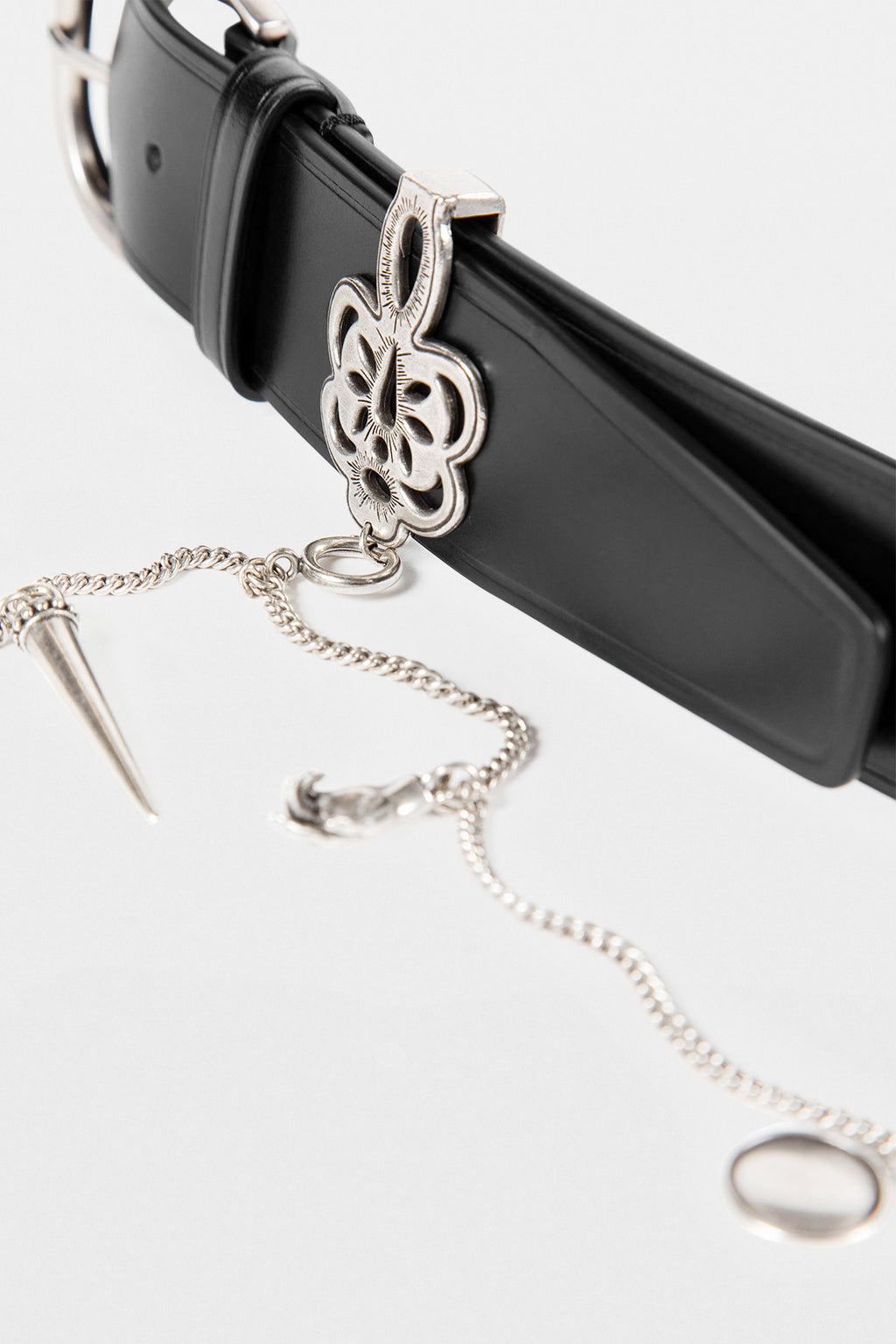 Ranja 4 Cm Belts With Charms