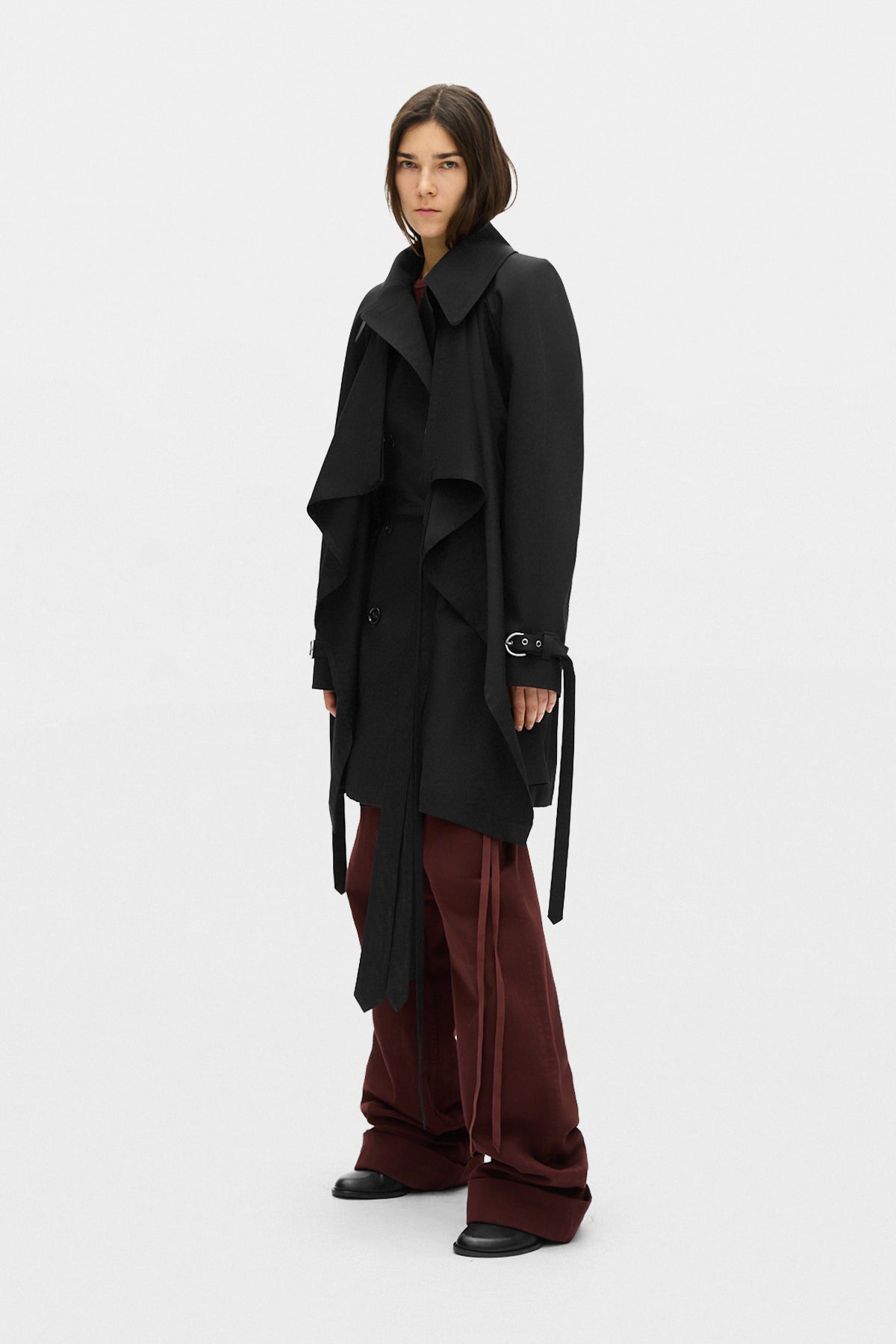ANN DEMEULEMEESTER オーバーサイズ トレンチコート 黒 ANN DEMEULEMEESTER オーバーサイズ トレンチコート 黒 Ann