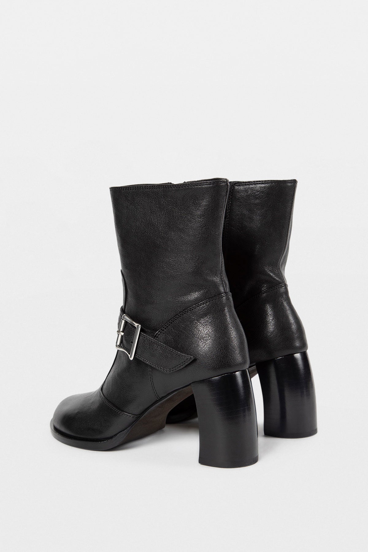 Bottes à talons Klarissa avec ceinture 