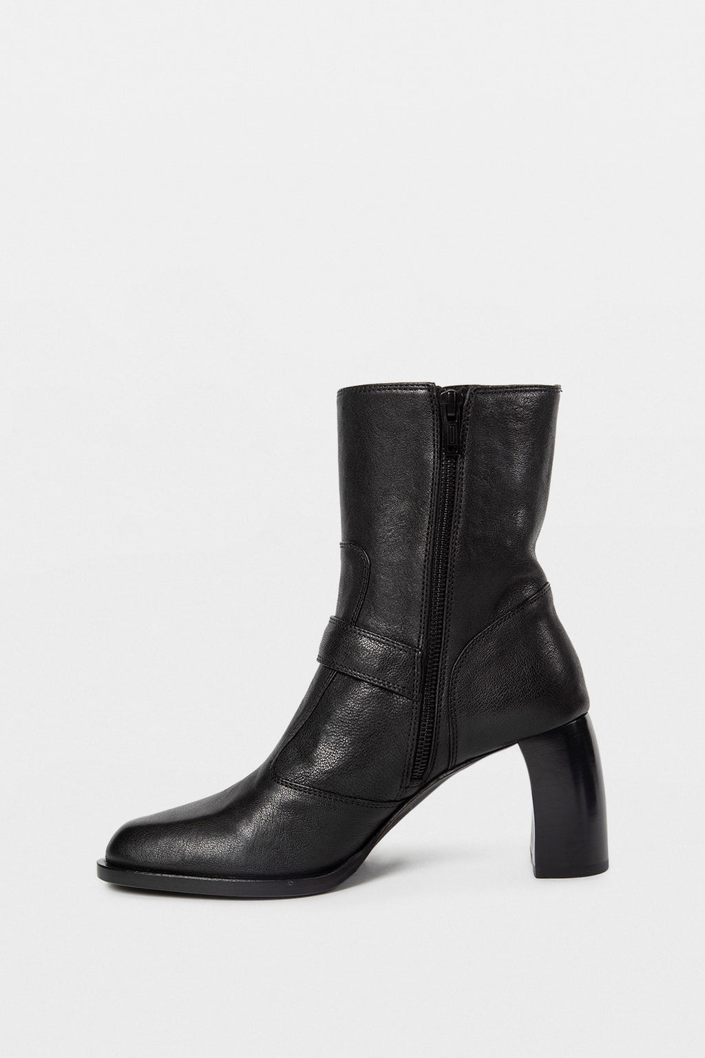 Bottes à talons Klarissa avec ceinture 