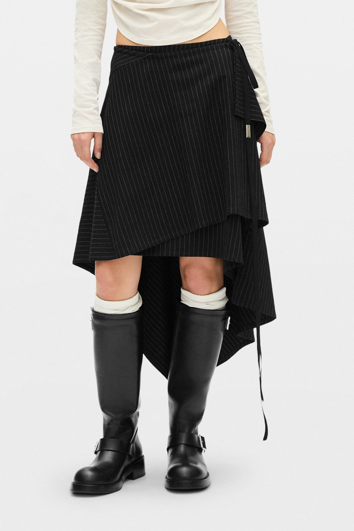 女性用レディ・トゥ・ウェア – Ann Demeulemeester