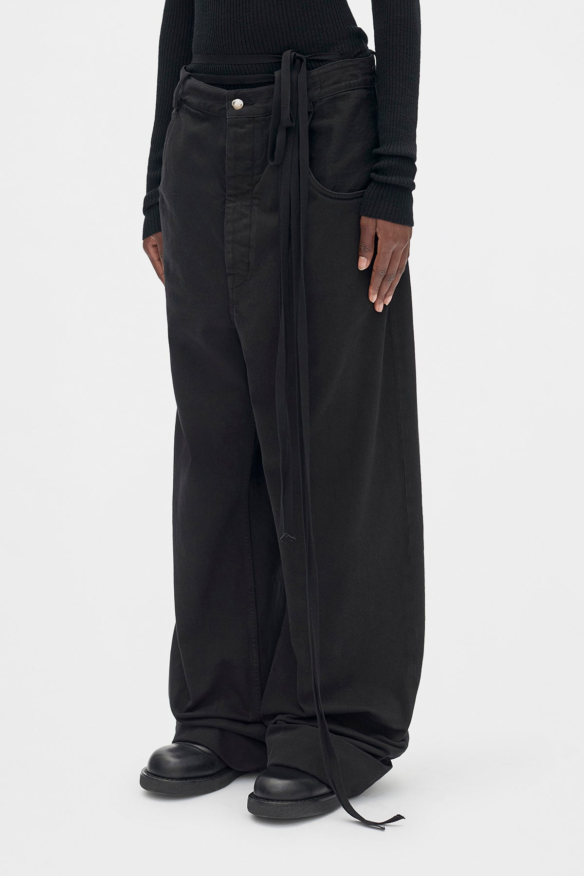 パンツ DISSONANCE NTRUL DENIM TROUSERS BLACK パンツ – DISSONANCE