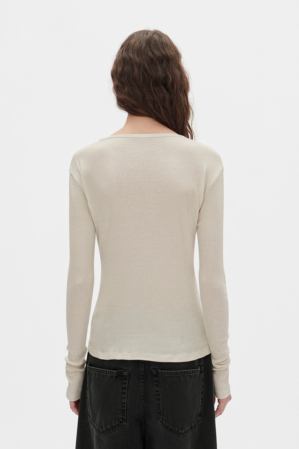 قميص فيني بأكمام طويلة 