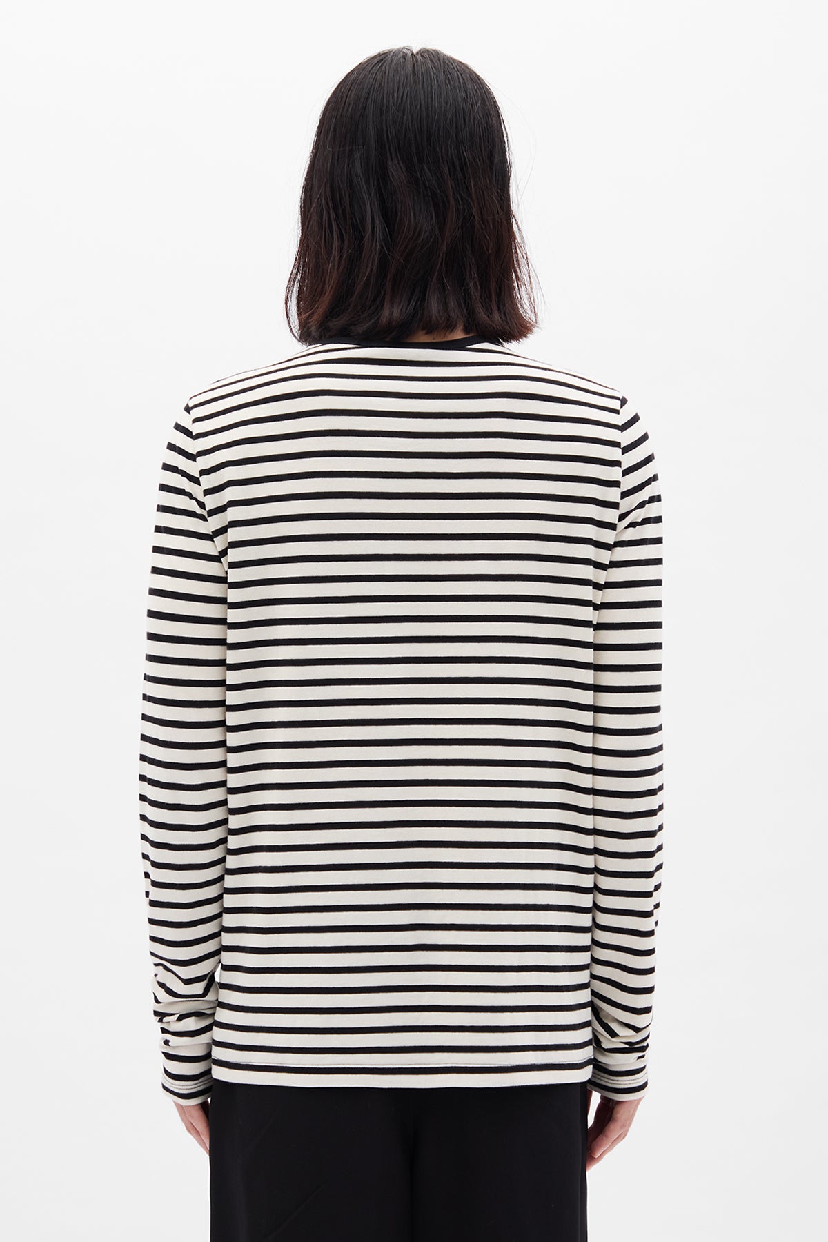 قميص جريج مخطط بأكمام طويلة 