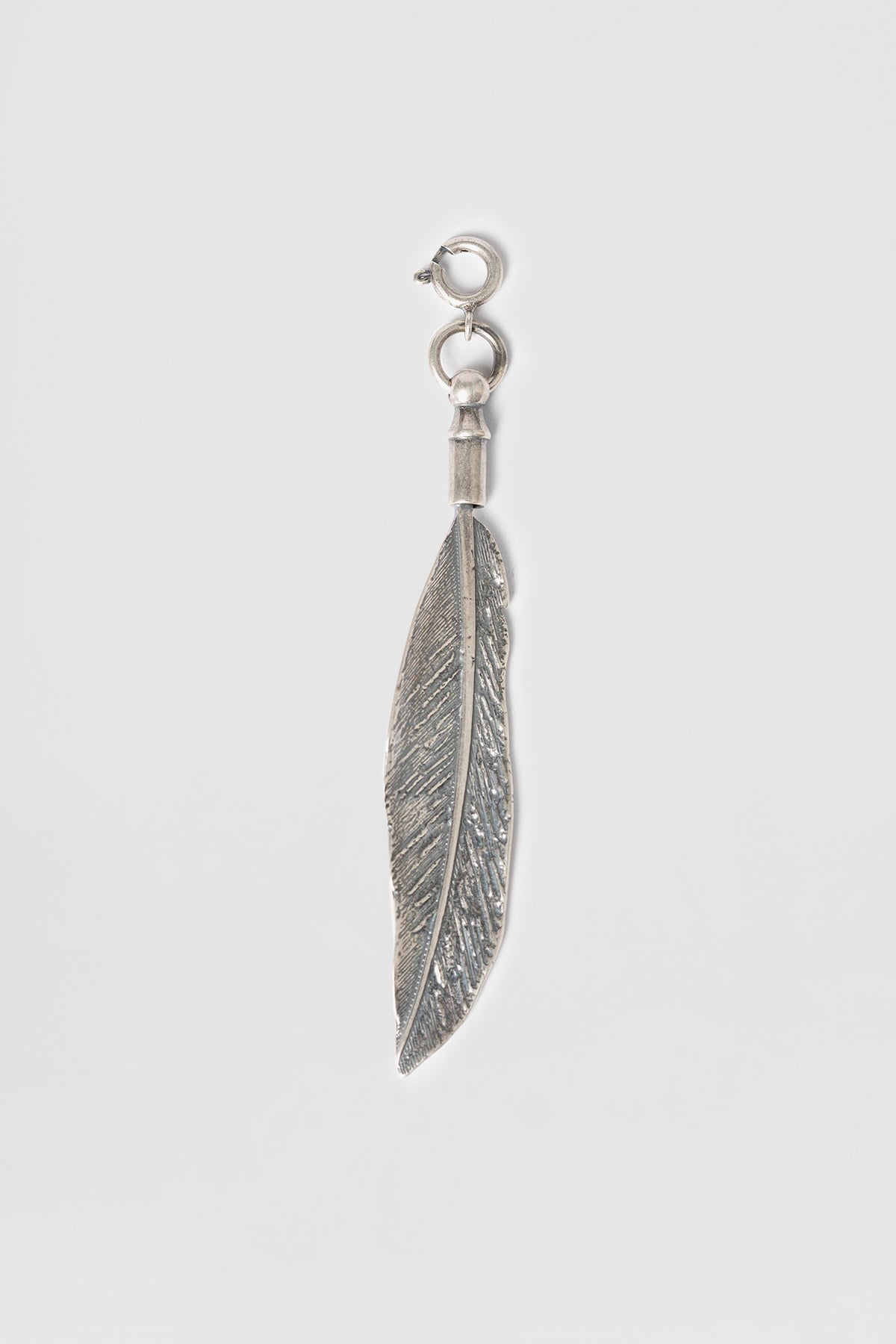 Roba Large Feather Pendant