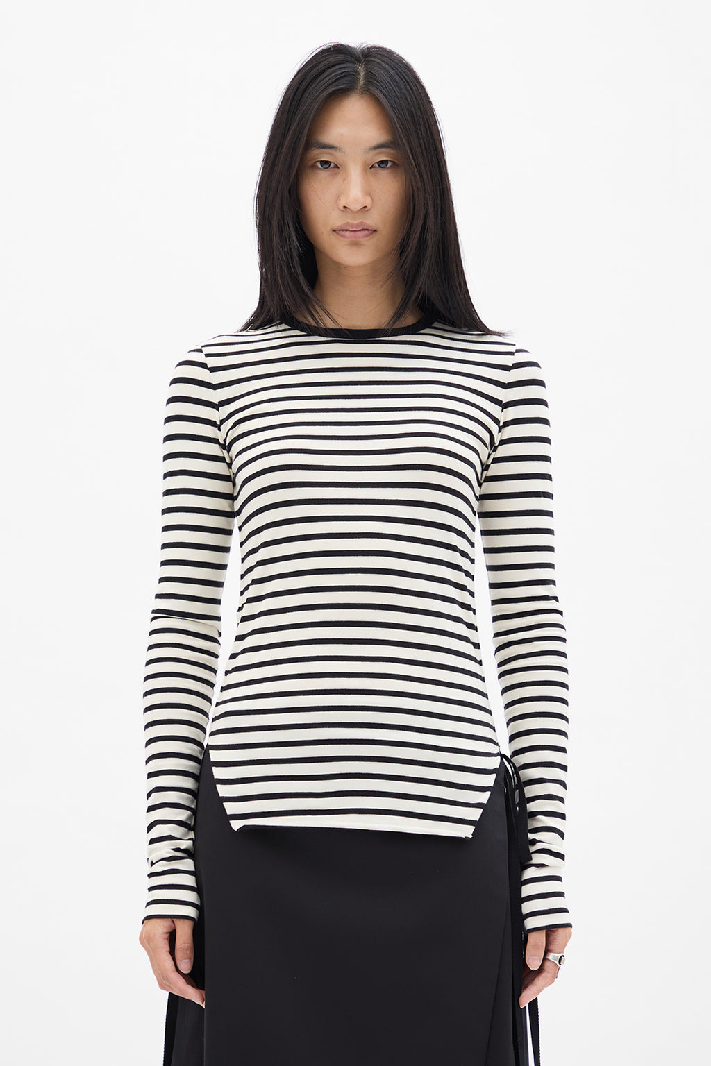 Oke Wrinkled Cropped Long Sleeve Top