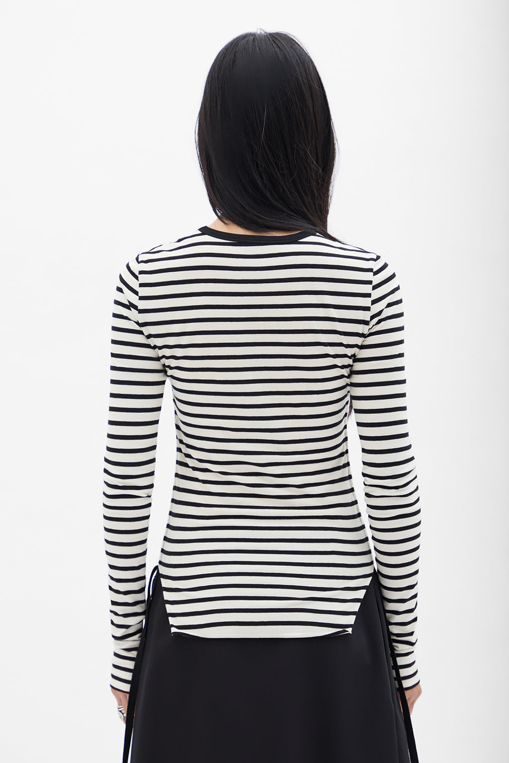 Oke Wrinkled Cropped Long Sleeve Top