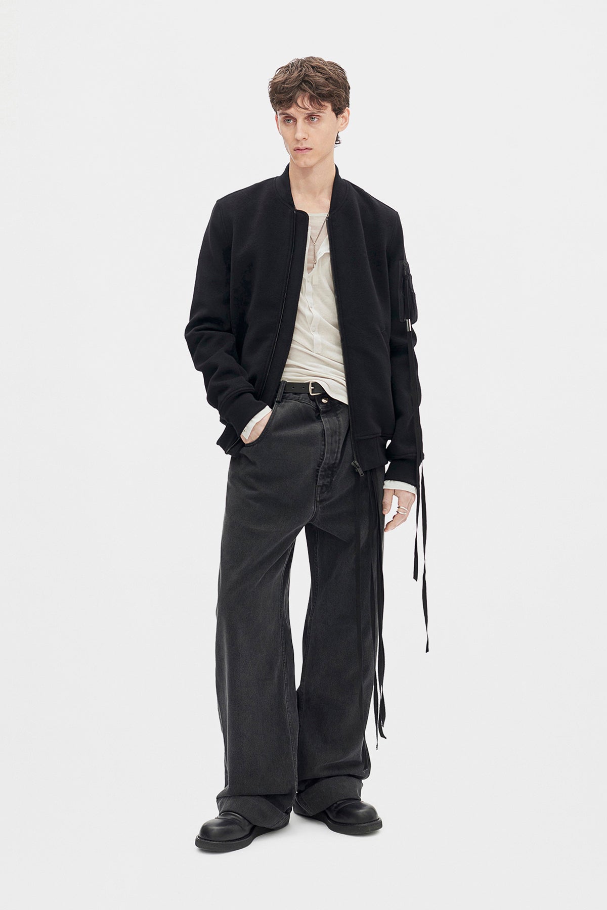 Dries Standard Bomber – Ann Demeulemeester