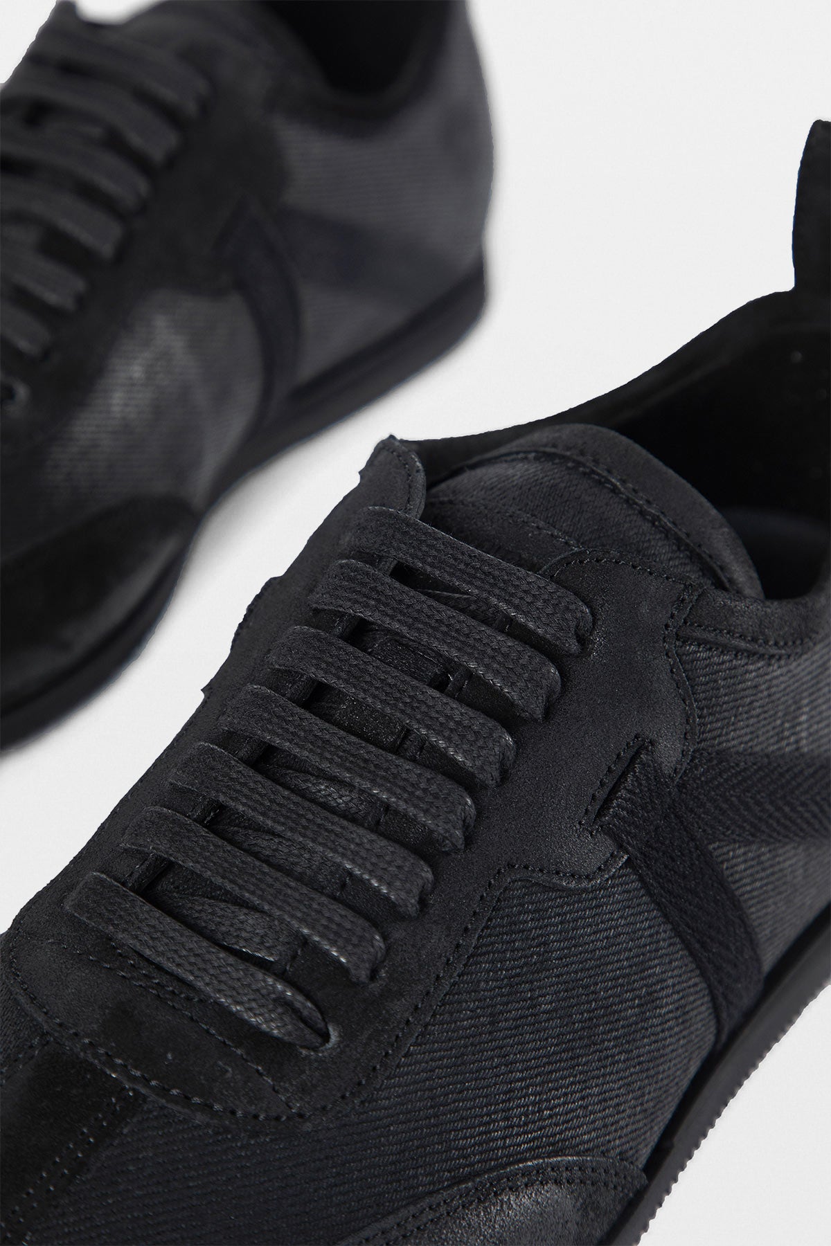 Siru Soft Low Top Boxing Sneakers