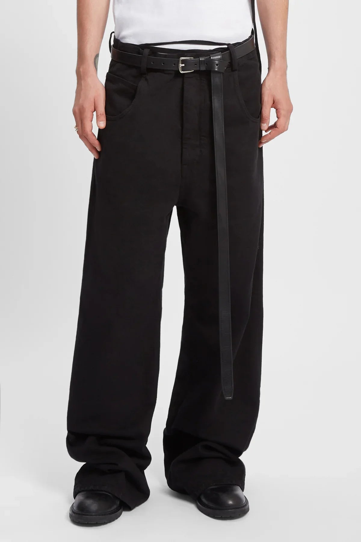 メンズベルト – Ann Demeulemeester